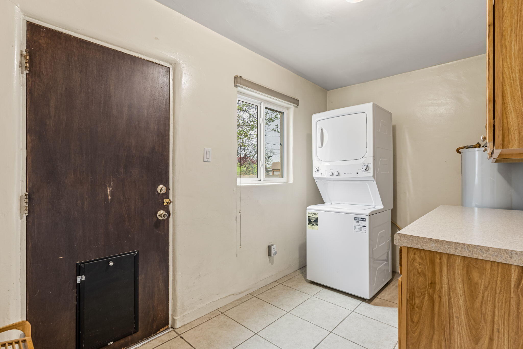 3812 Calle Del Monte NE
