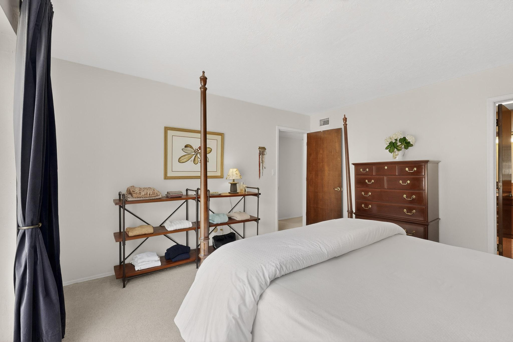 785 Tramway Lane NE # 4B