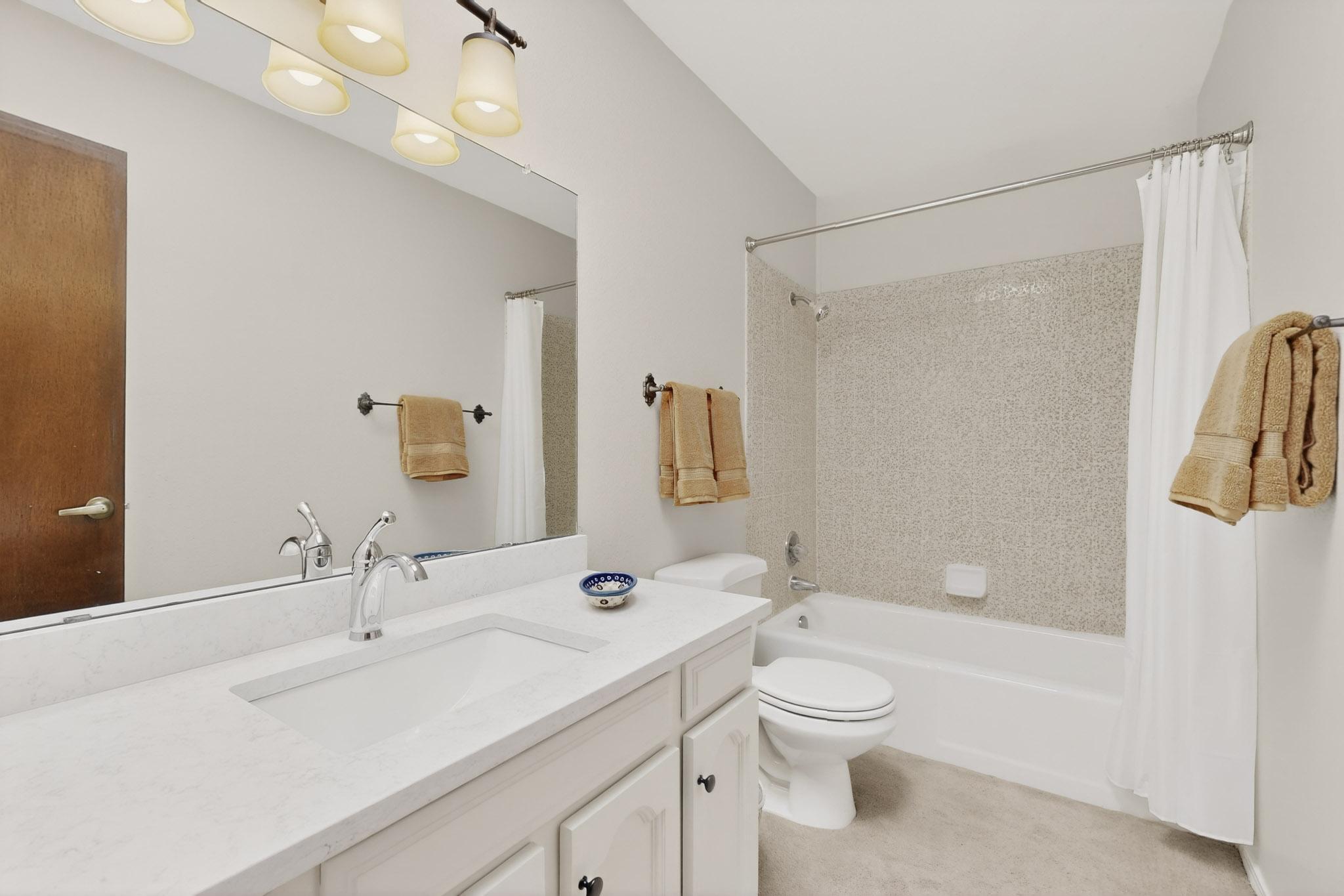 785 Tramway Lane NE # 4B