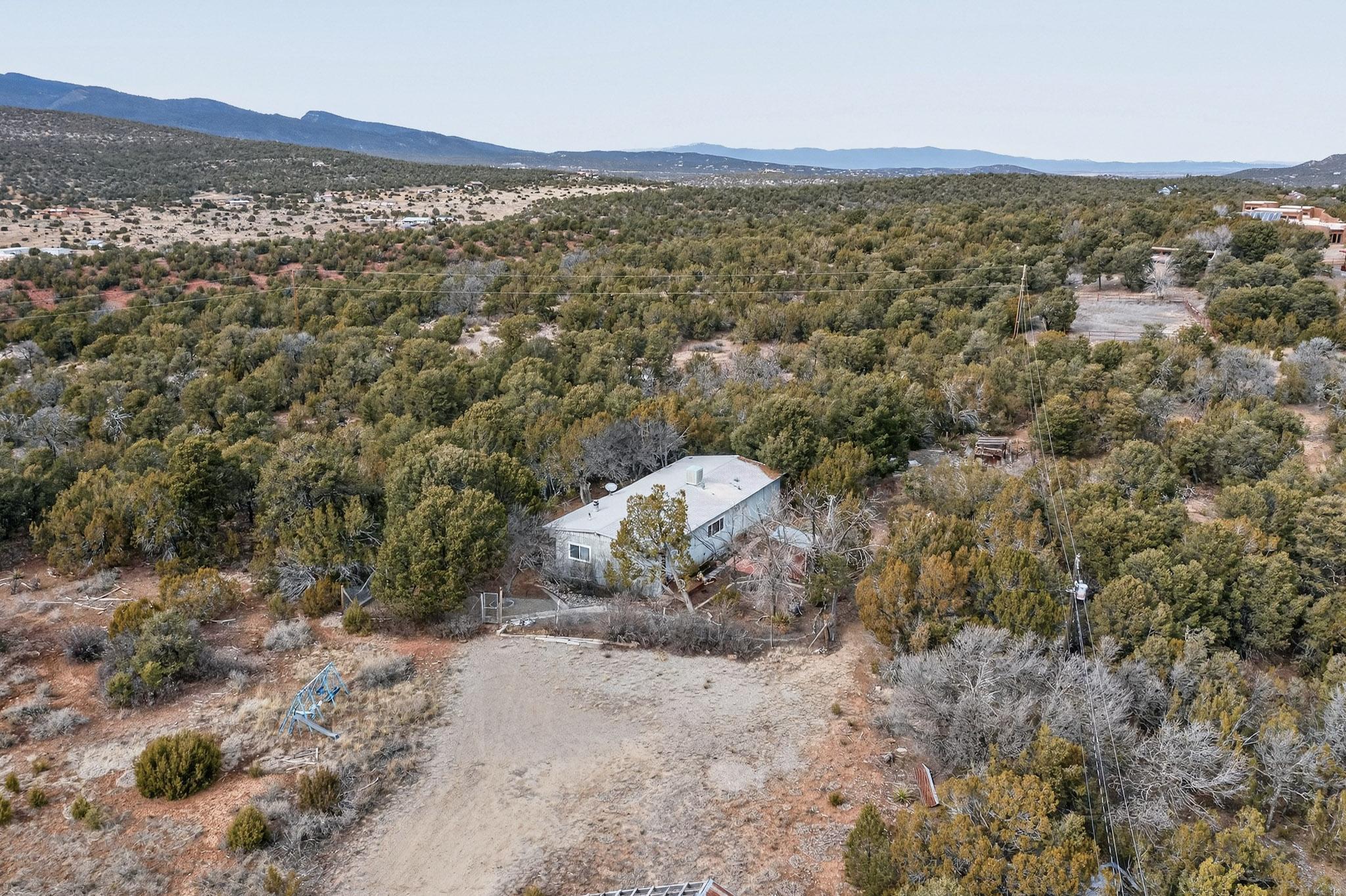 45 Camino Del Poniente