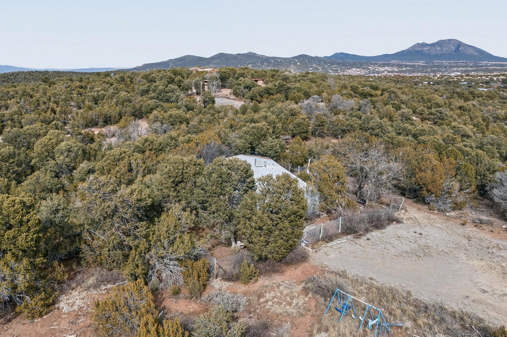 45 Camino Del Poniente