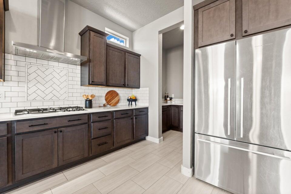 2422 Lynn Road SE
