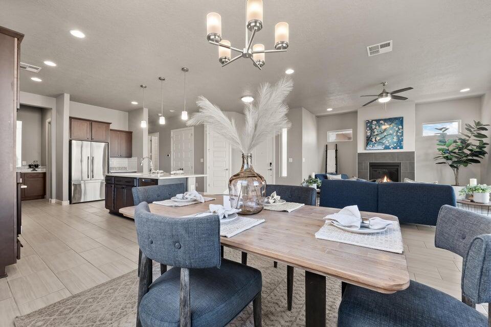 2422 Lynn Road SE