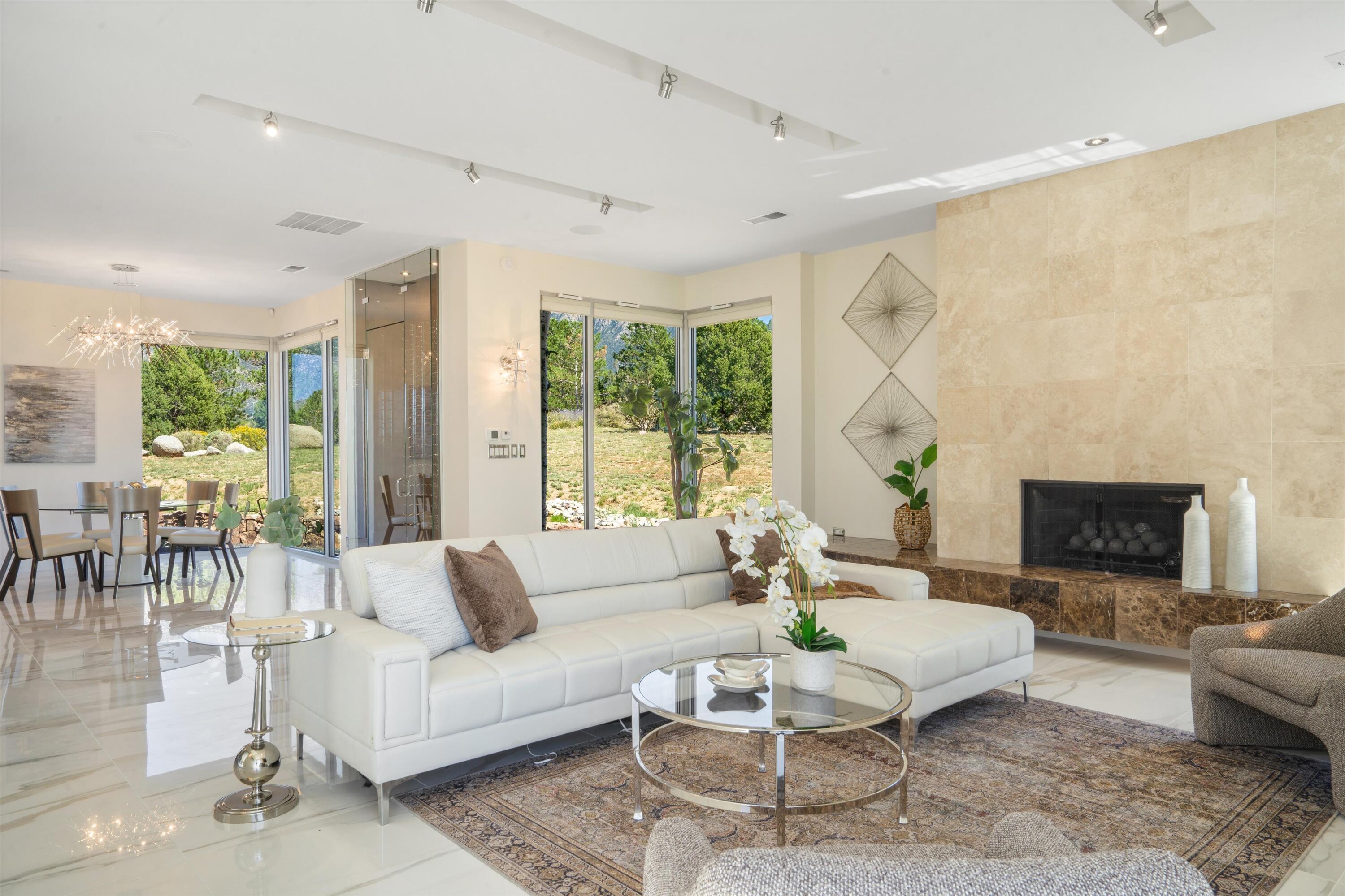 13632 Canada Del Oso Place NE