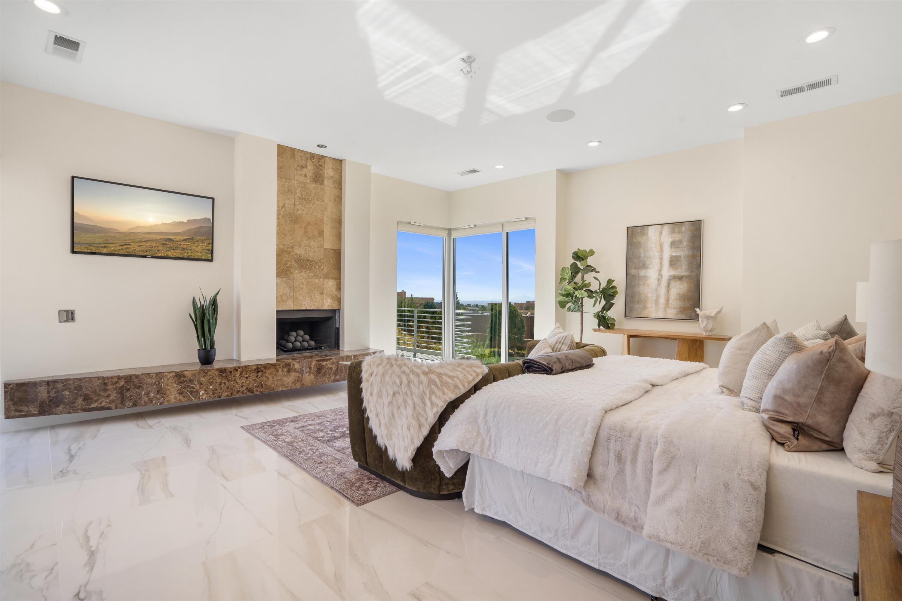 13632 Canada Del Oso Place NE