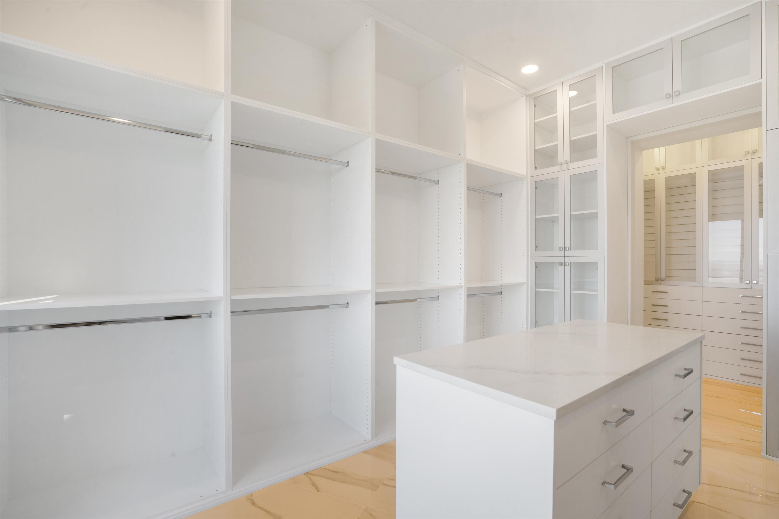 13632 Canada Del Oso Place NE