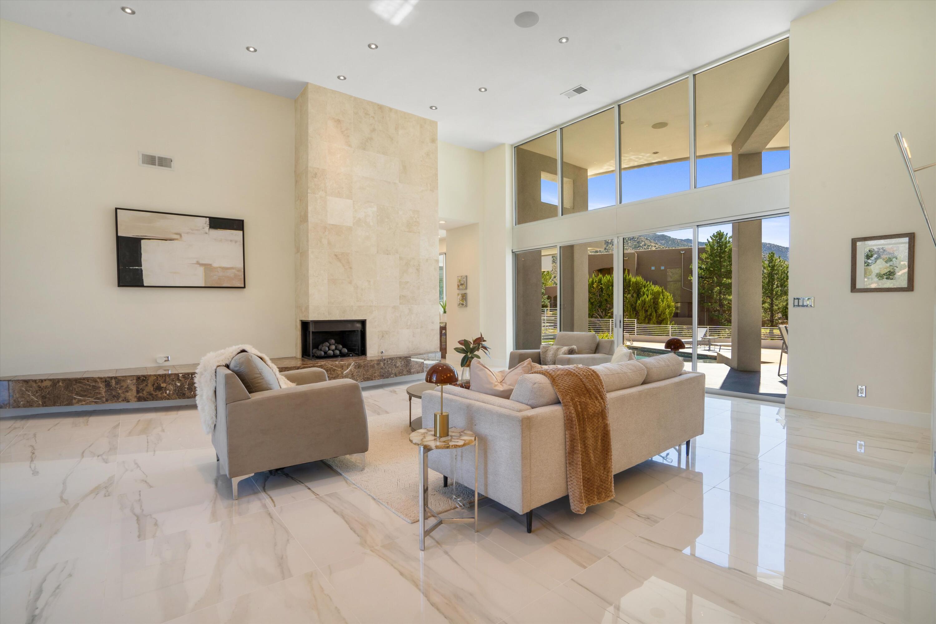 13632 Canada Del Oso Place NE