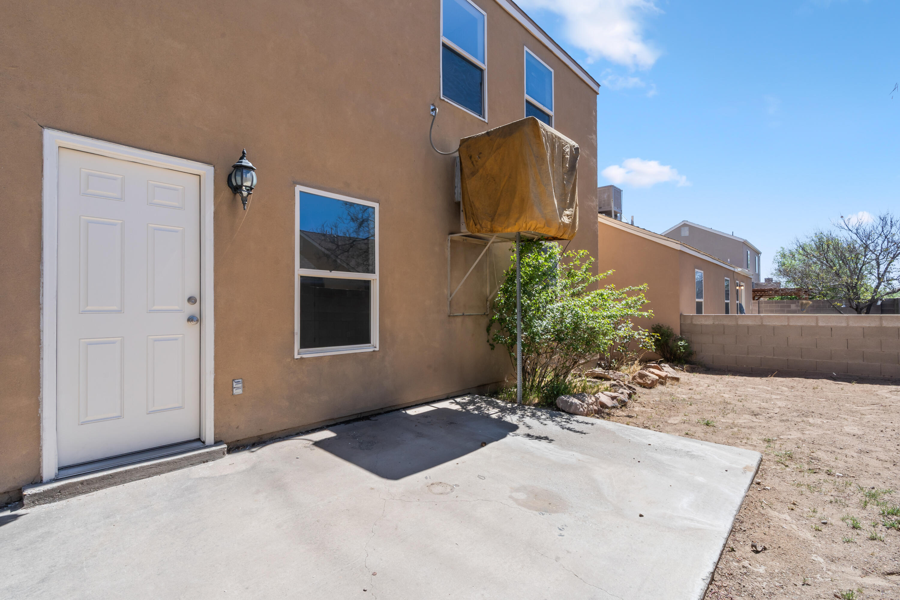10623 Pueblo Place NW