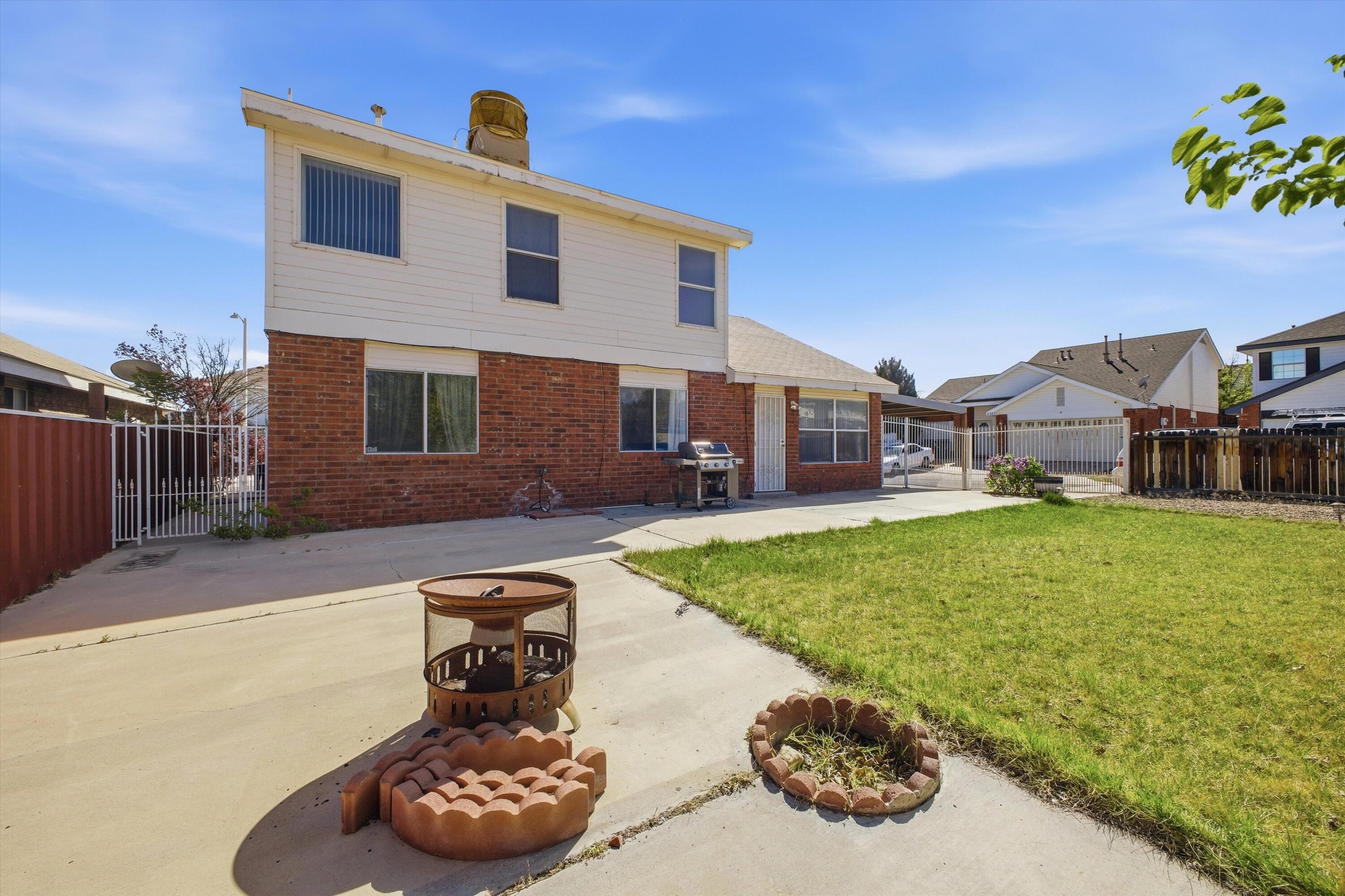 8109 Stone Creek Avenue NW