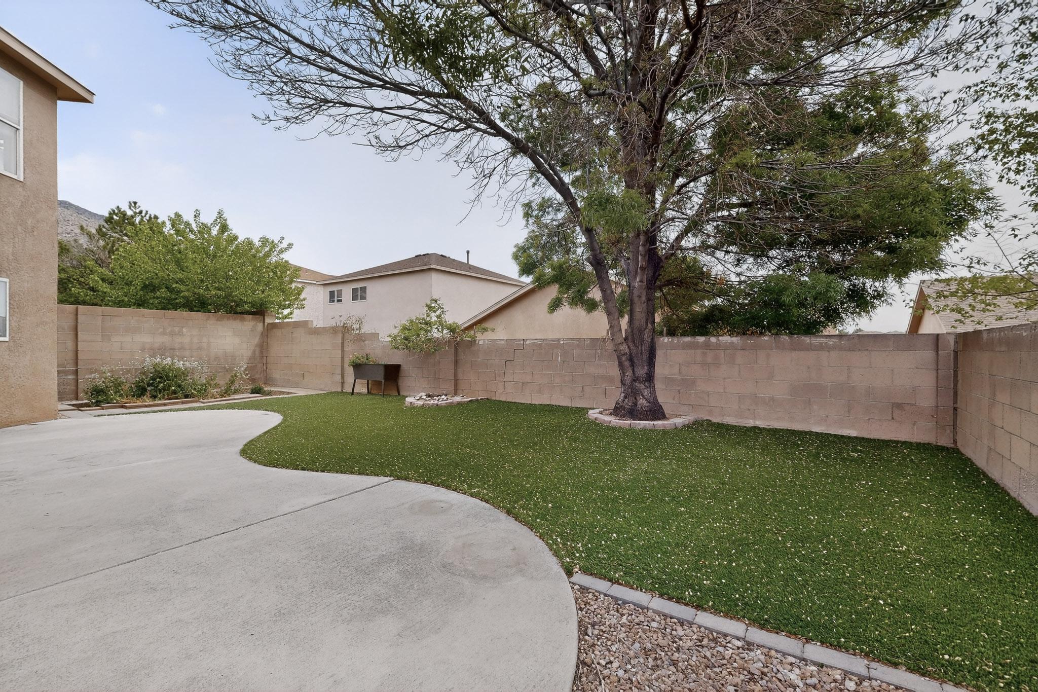 12420 Tularosa Trail NE