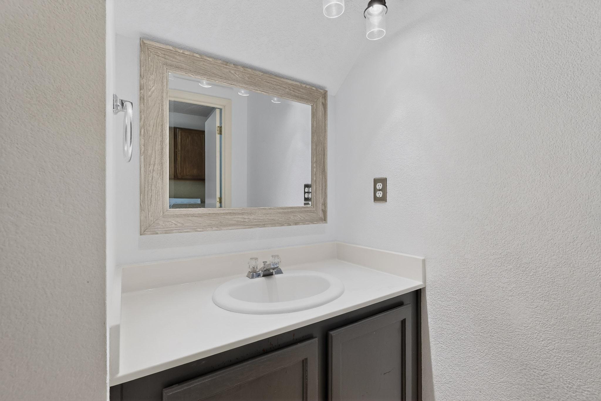 12420 Tularosa Trail NE