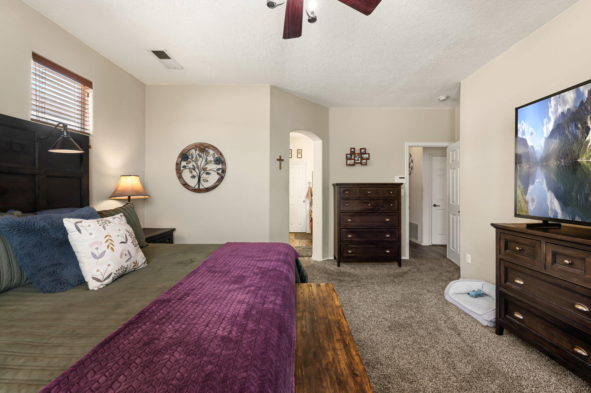 7424 Cedar Waxwing Place NW