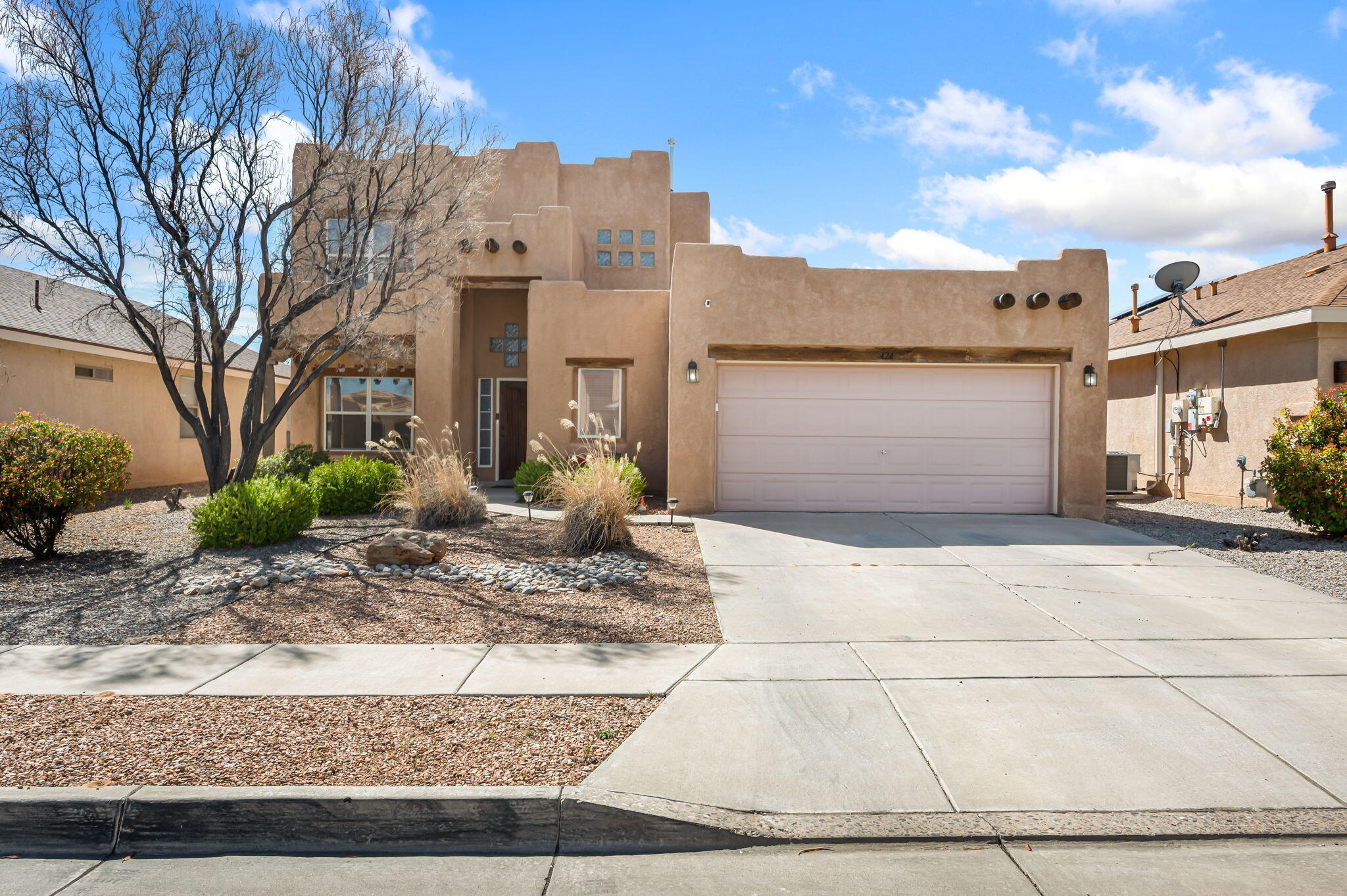 7424 Cedar Waxwing Place NW