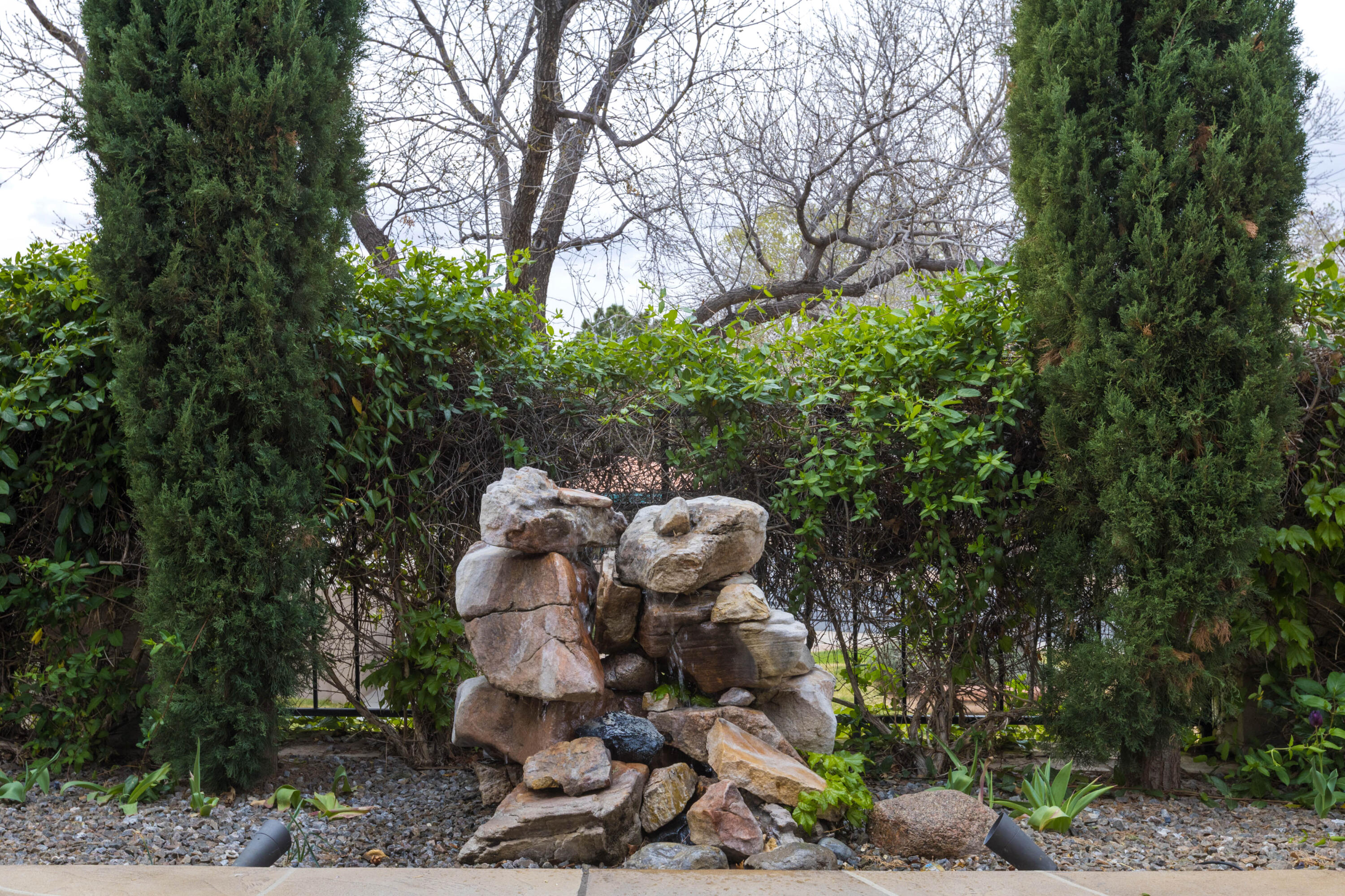 6605 Wentworth Court NE