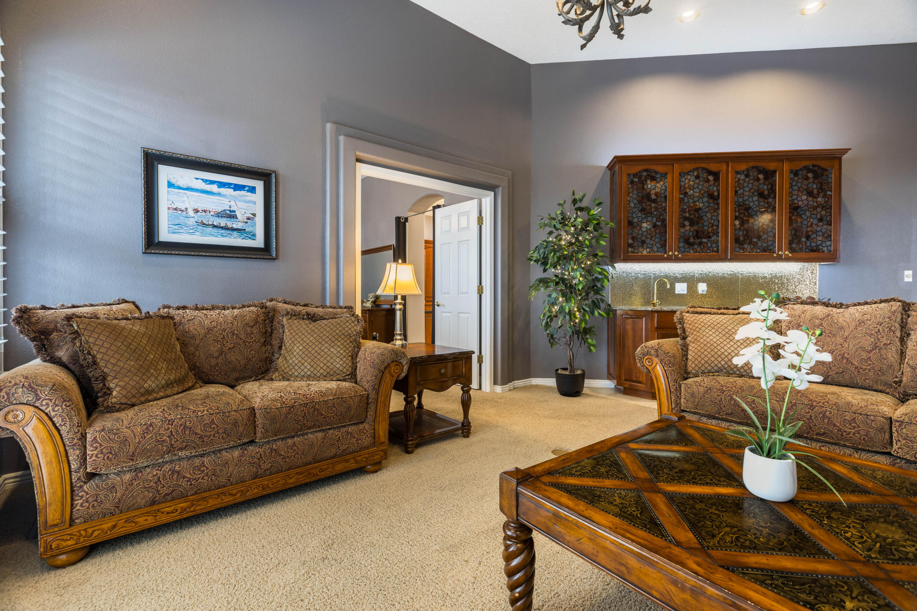 6605 Wentworth Court NE