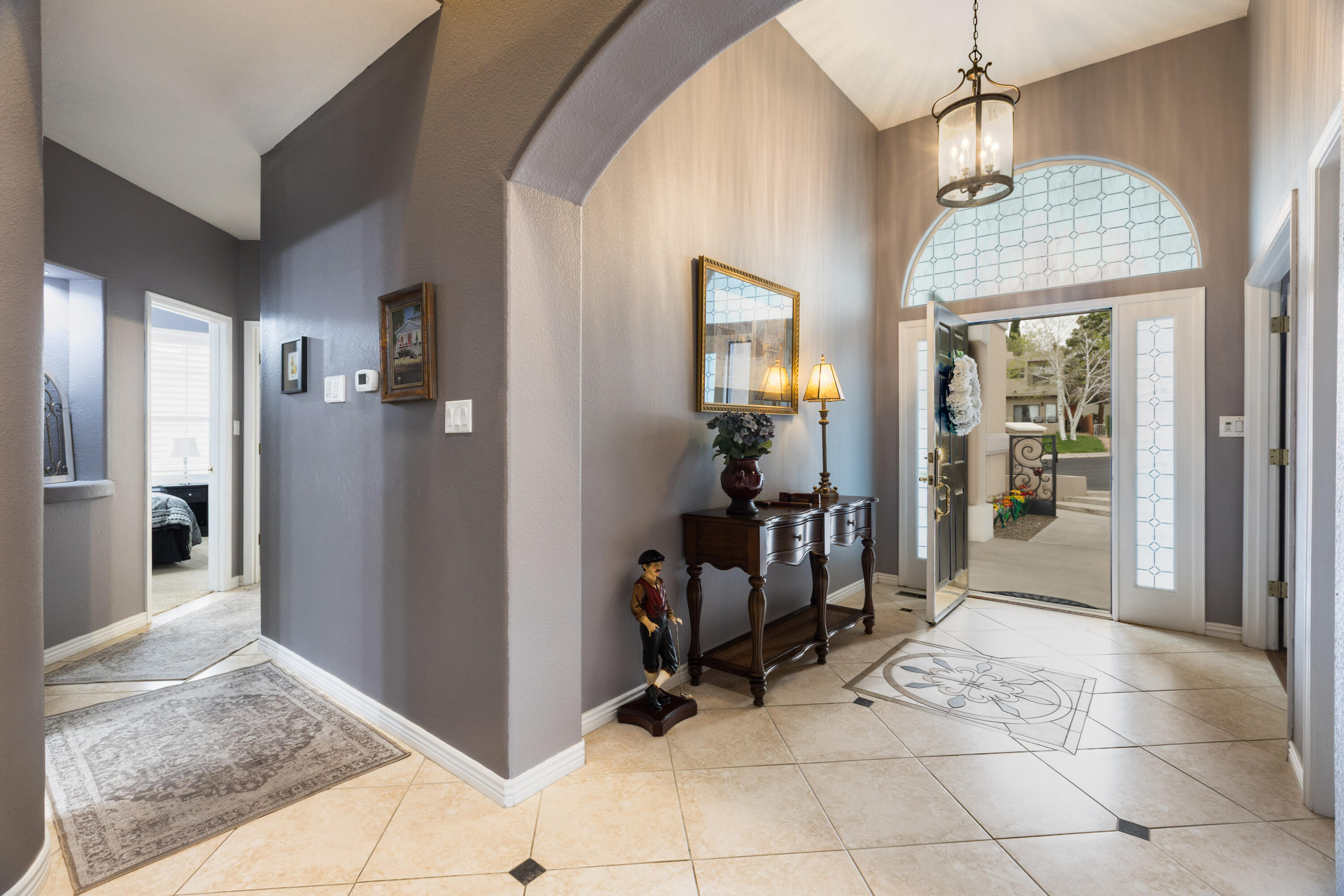 6605 Wentworth Court NE