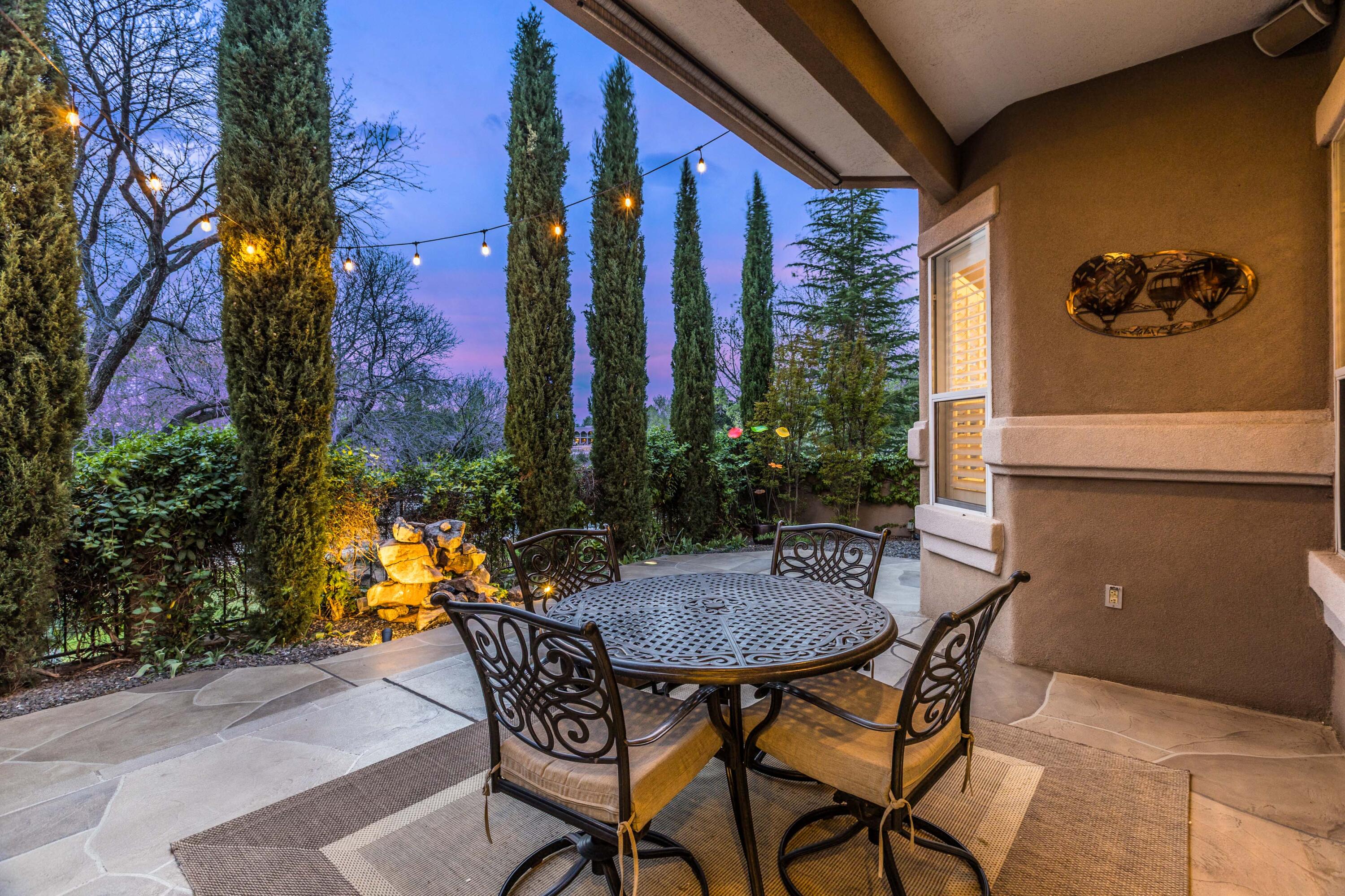 6605 Wentworth Court NE