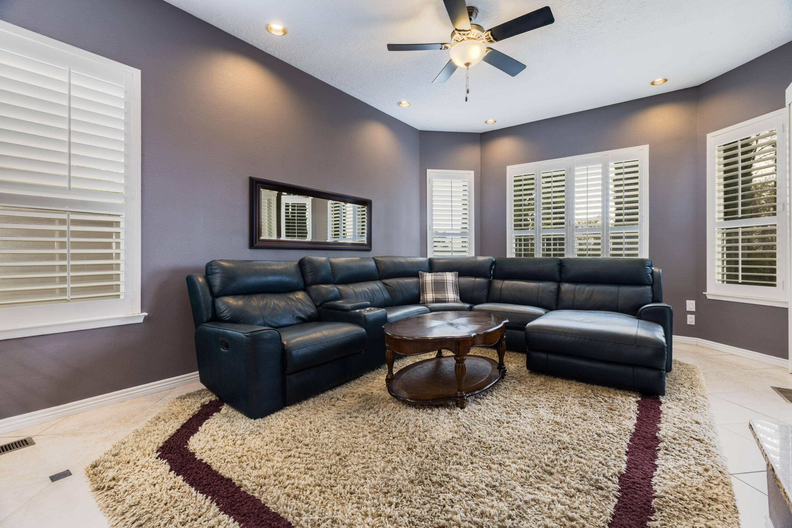 6605 Wentworth Court NE