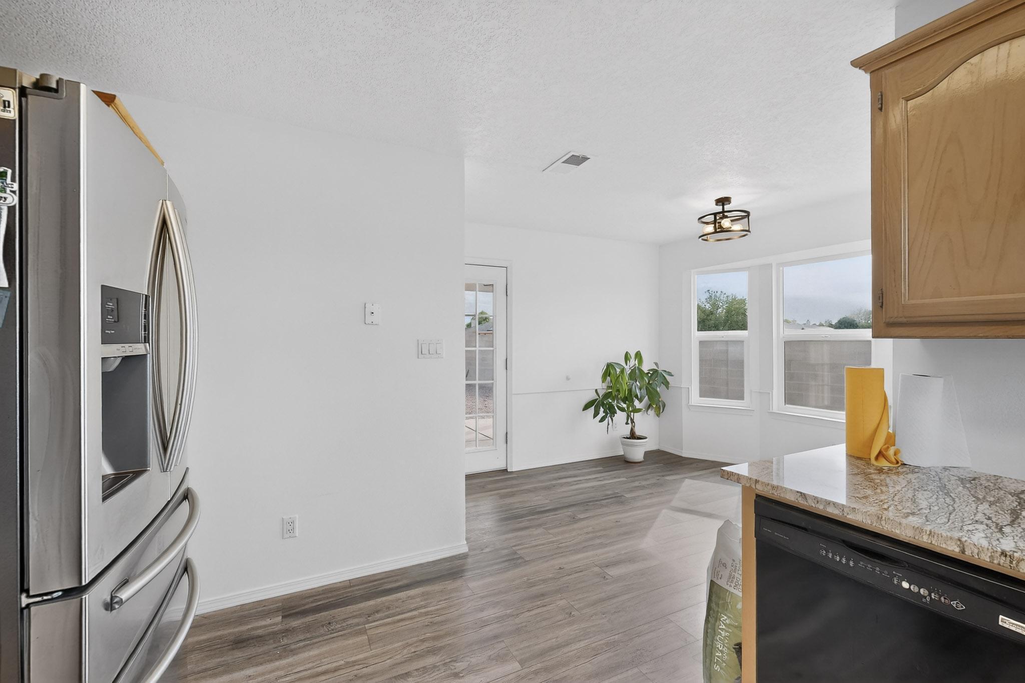 6715 Tierra Luna Court NW
