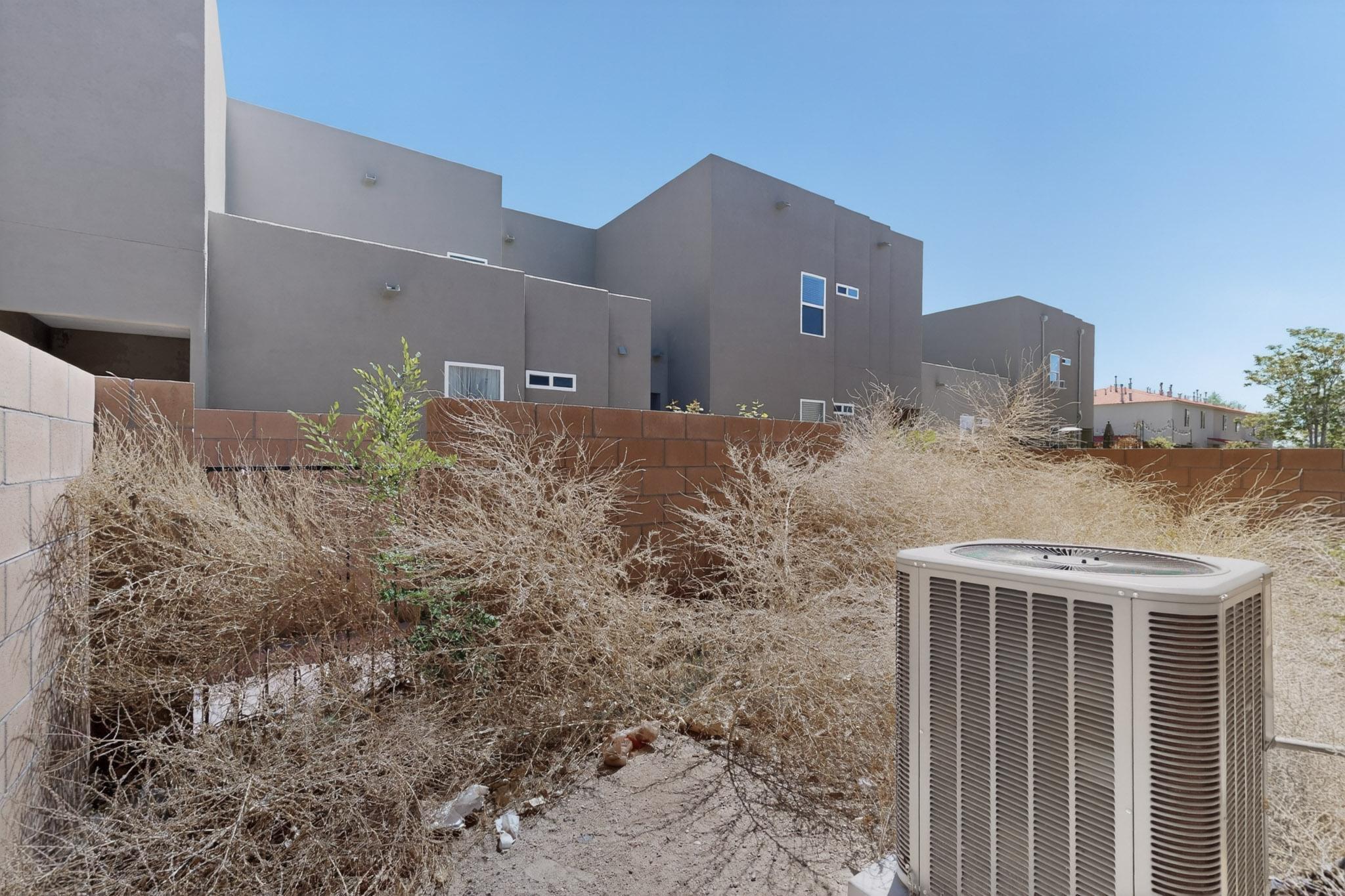 311 San Clemente Avenue NW