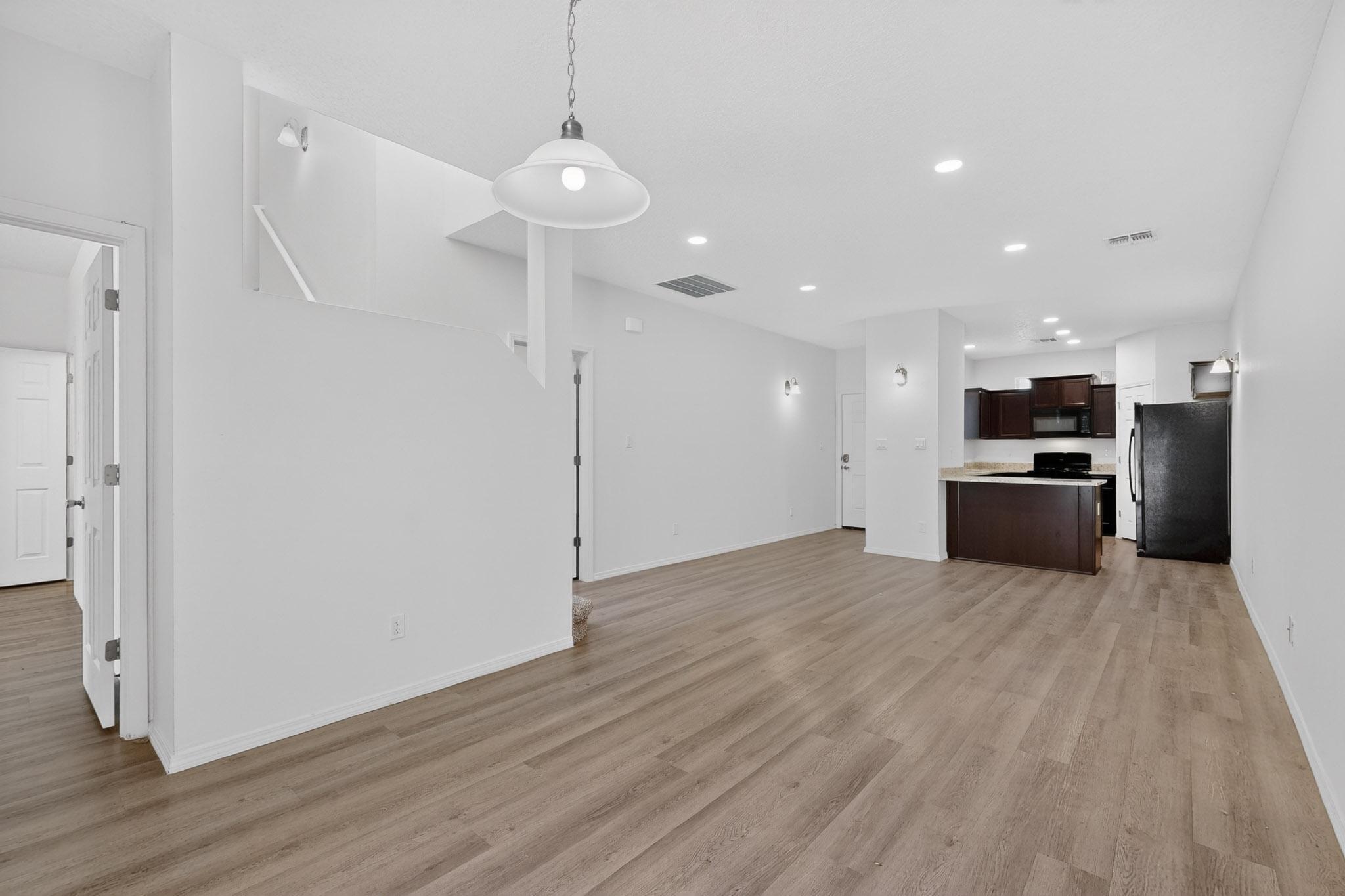 311 San Clemente Avenue NW