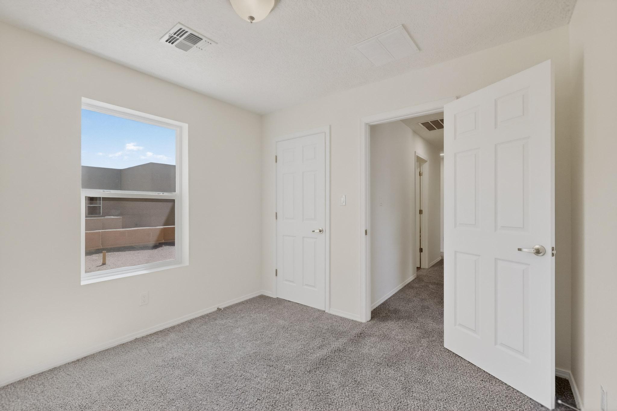 311 San Clemente Avenue NW