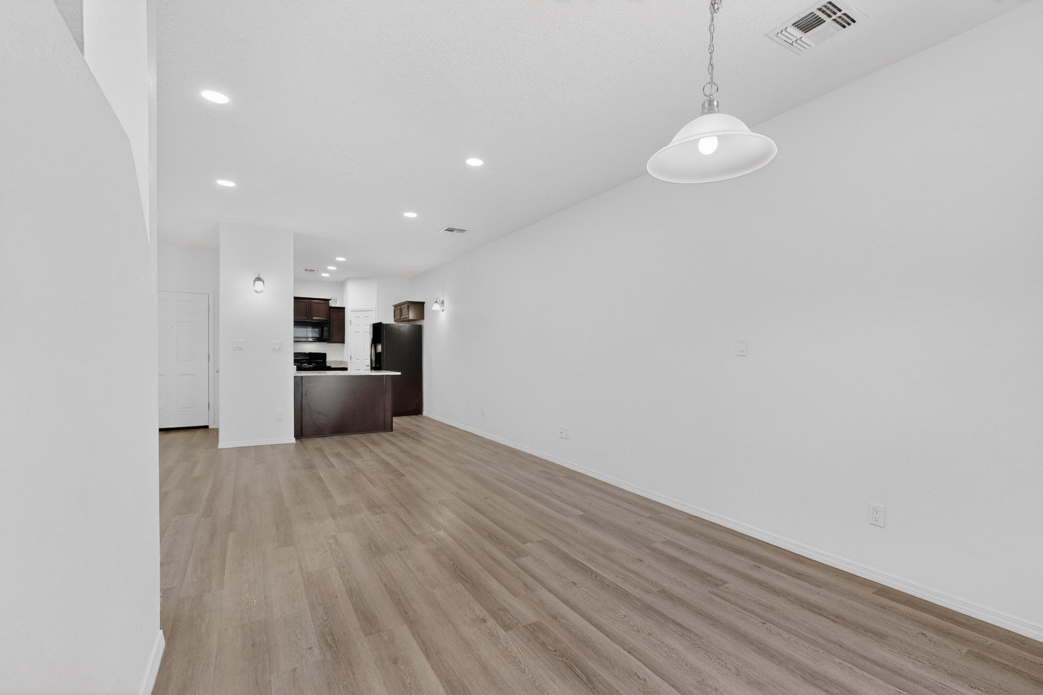 311 San Clemente Avenue NW