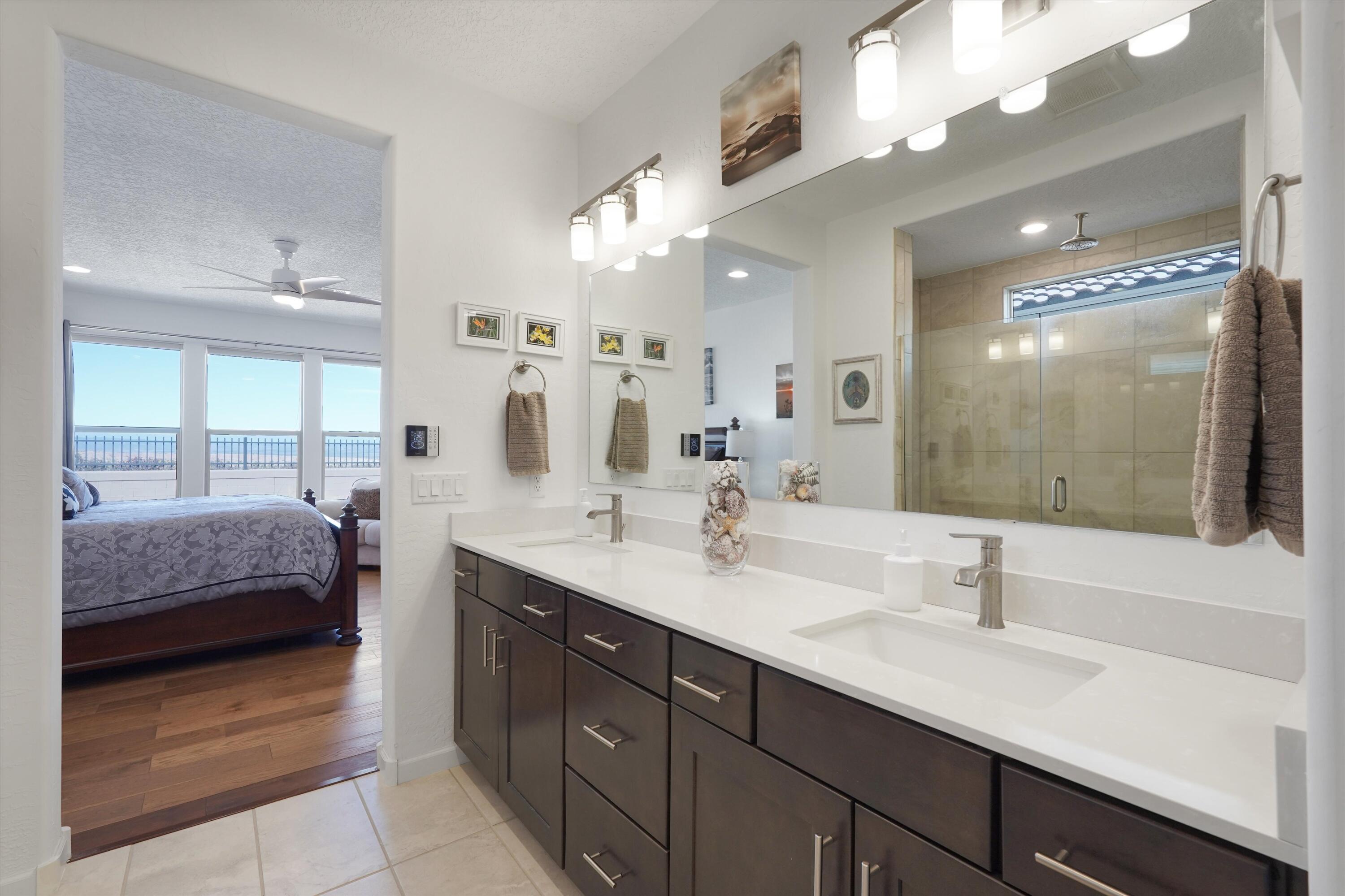 2831 Kings Canyon Loop NE