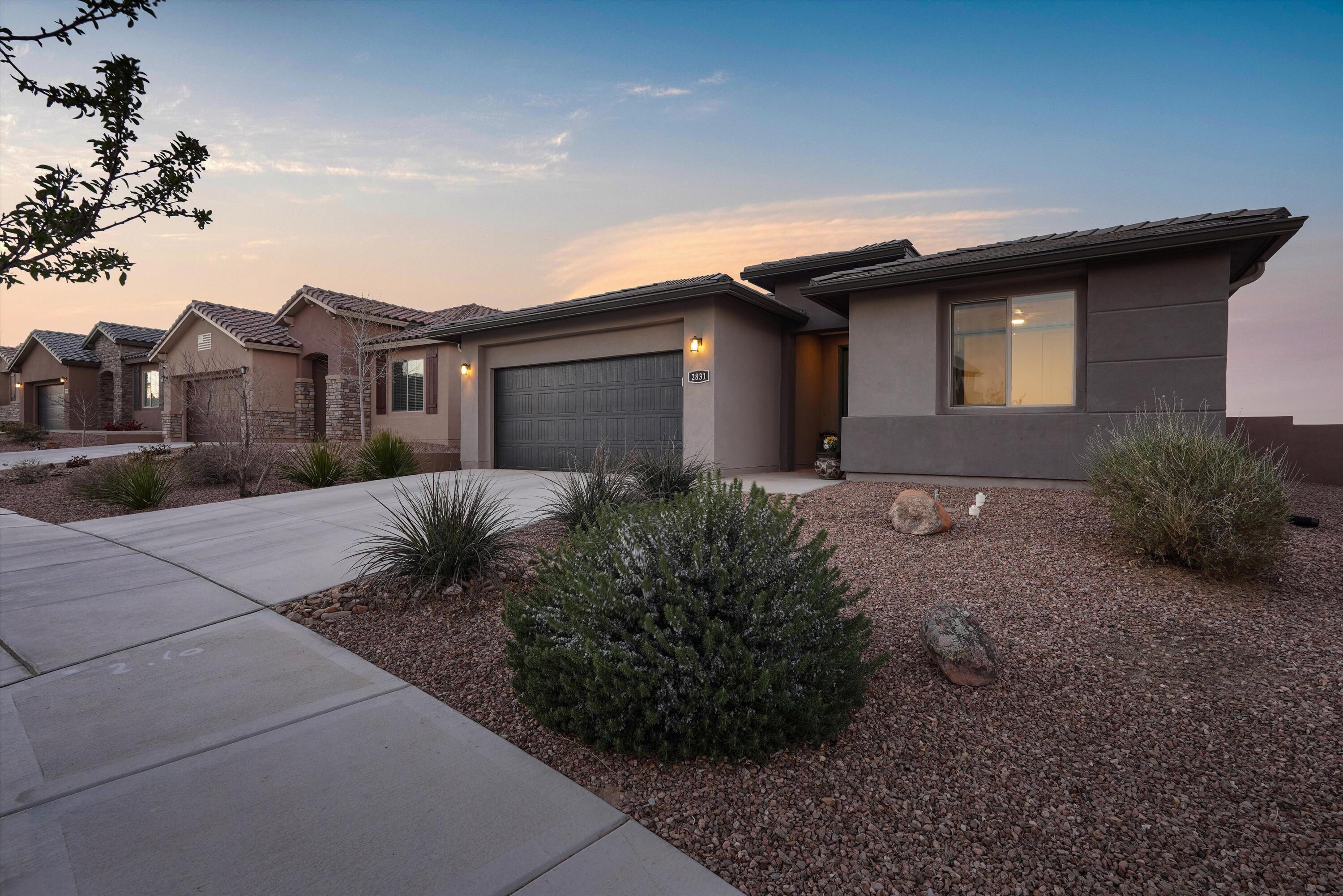 2831 Kings Canyon Loop NE