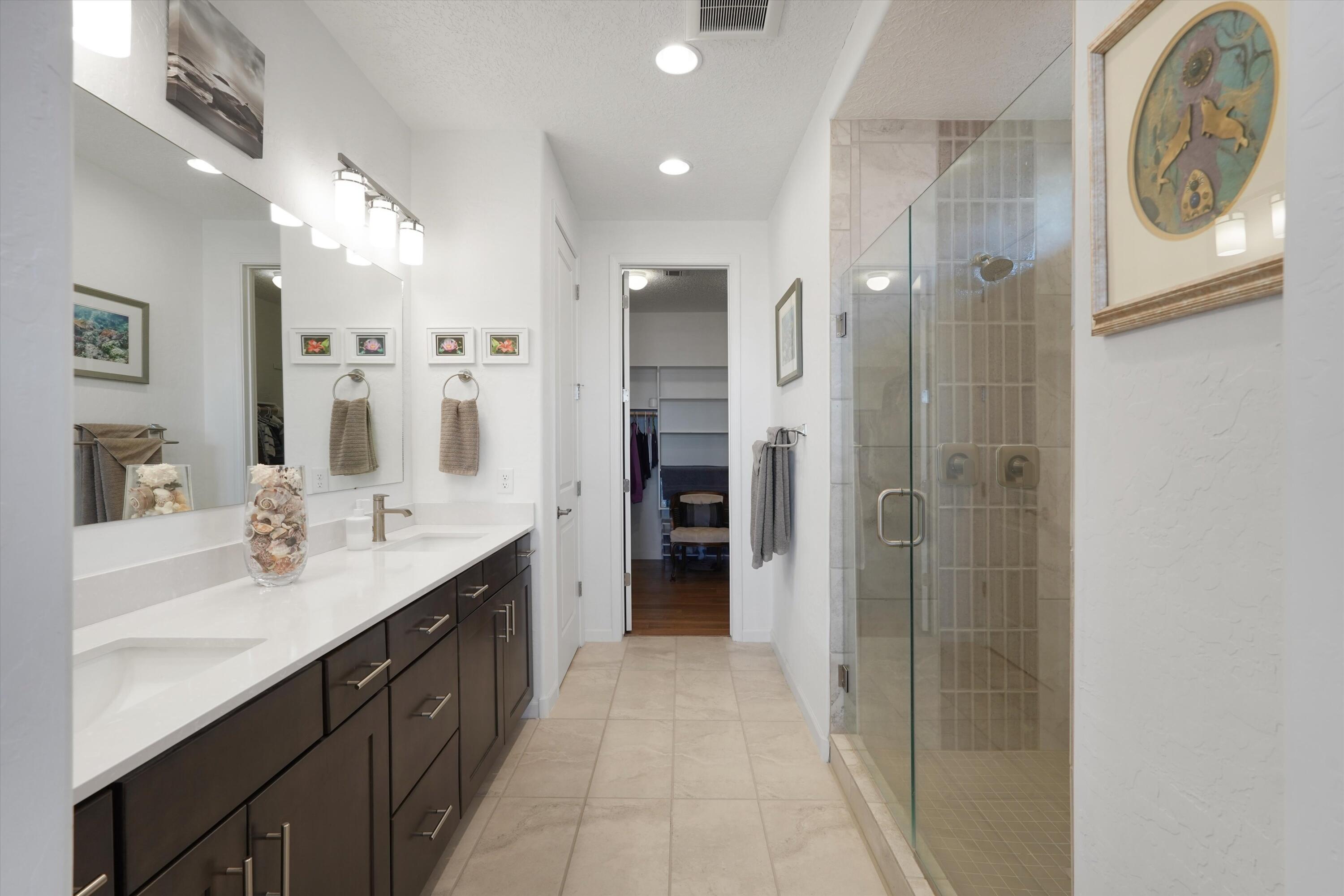 2831 Kings Canyon Loop NE