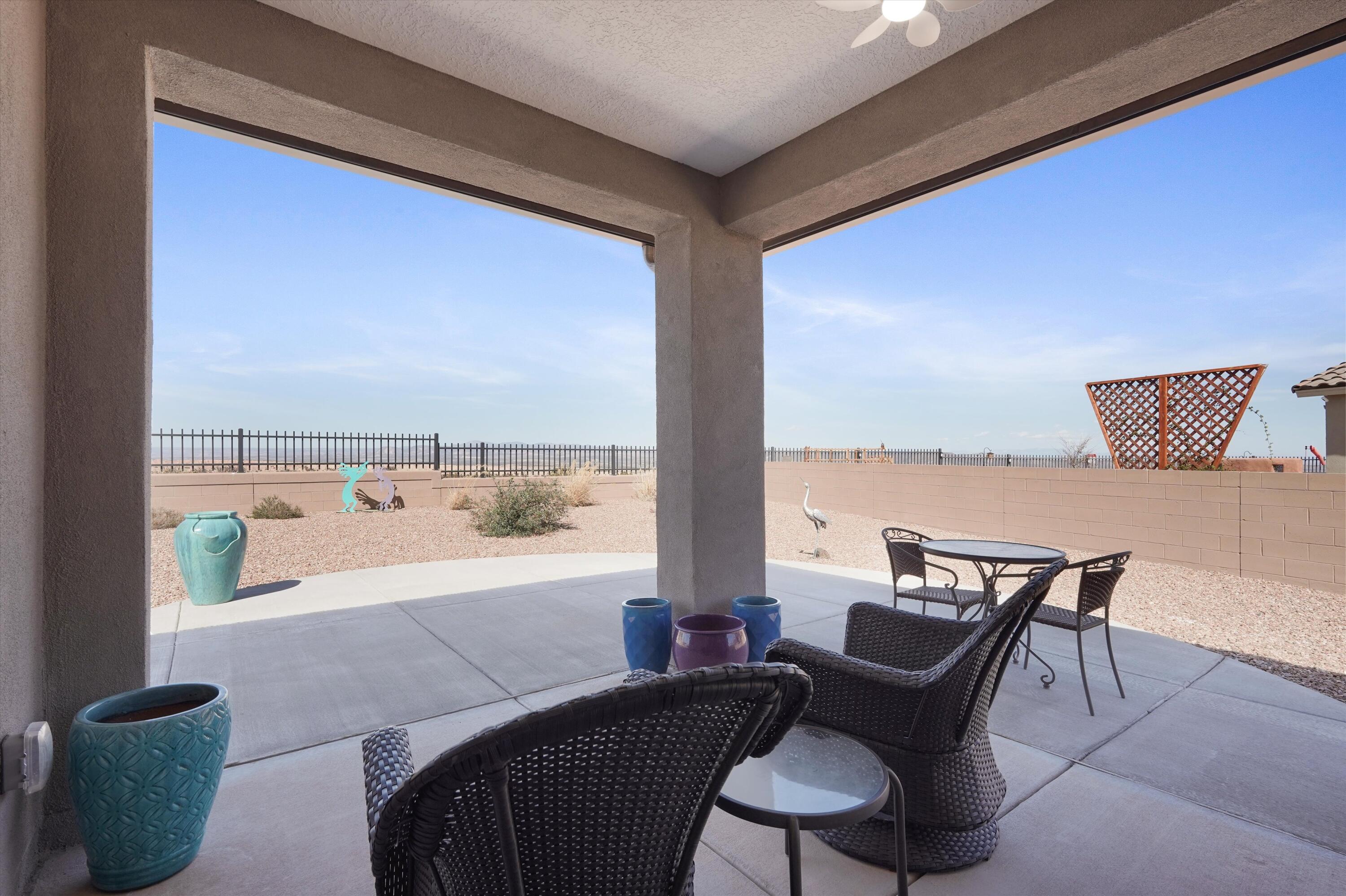 2831 Kings Canyon Loop NE