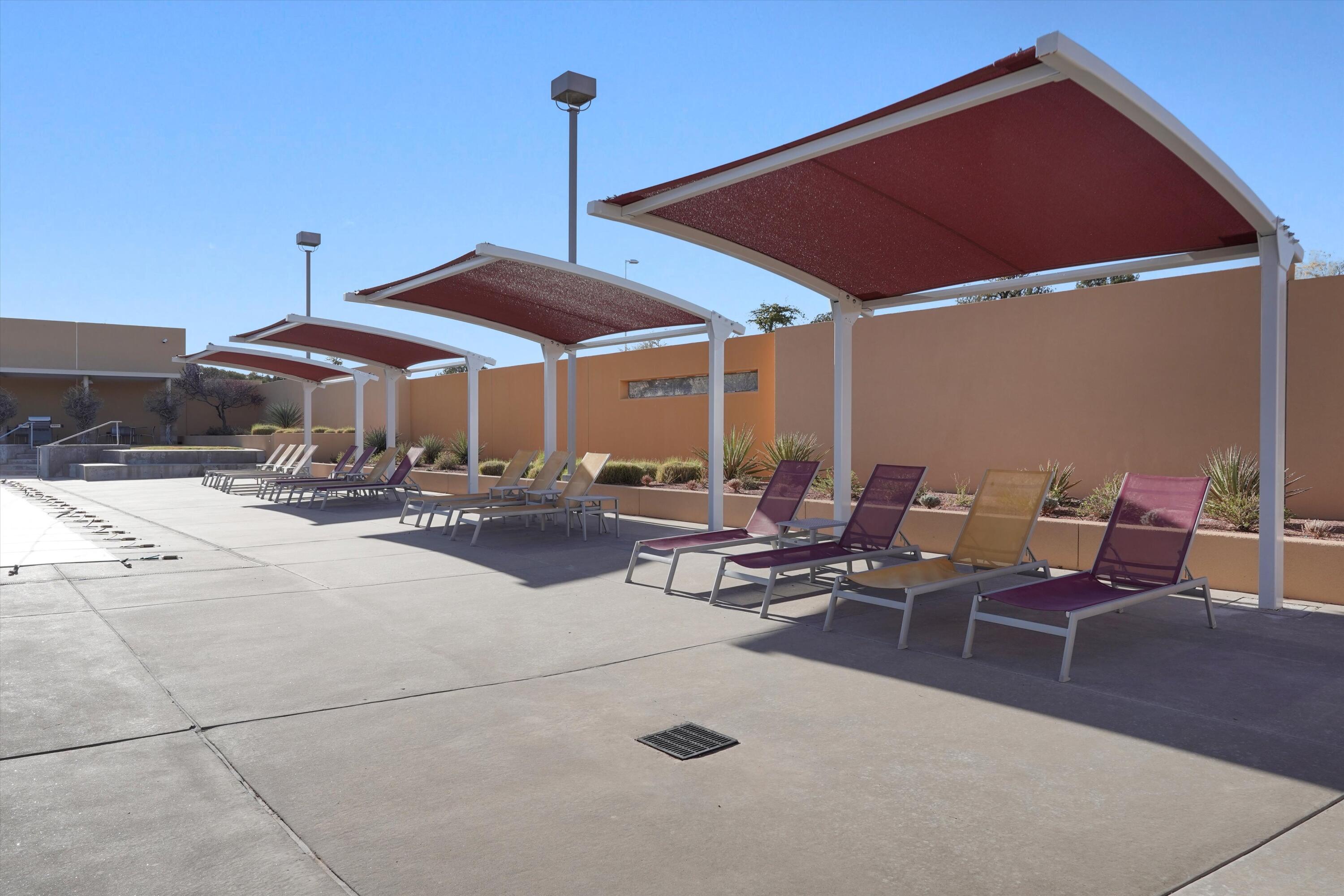 2831 Kings Canyon Loop NE