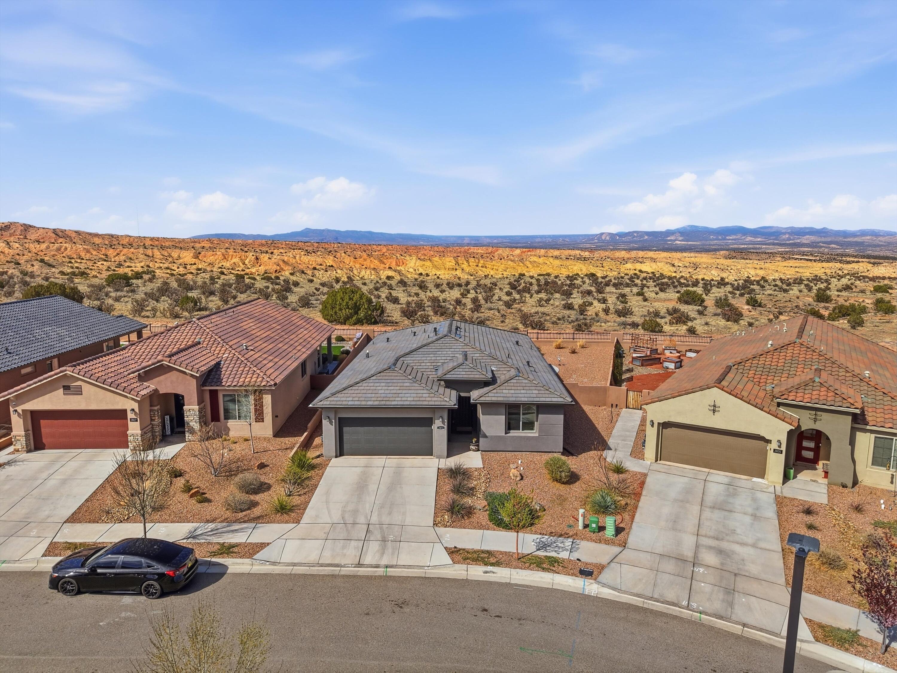 2831 Kings Canyon Loop NE