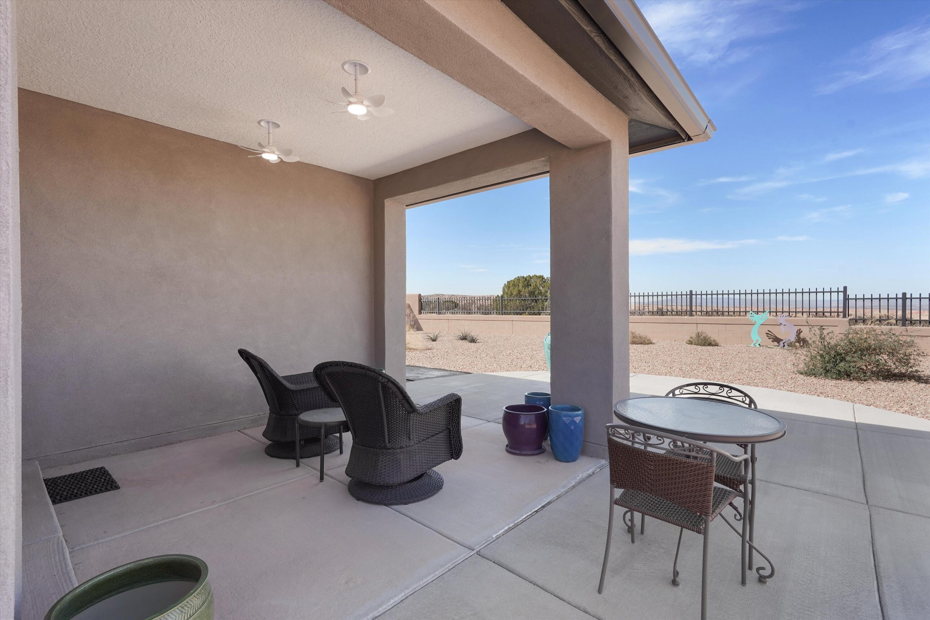 2831 Kings Canyon Loop NE