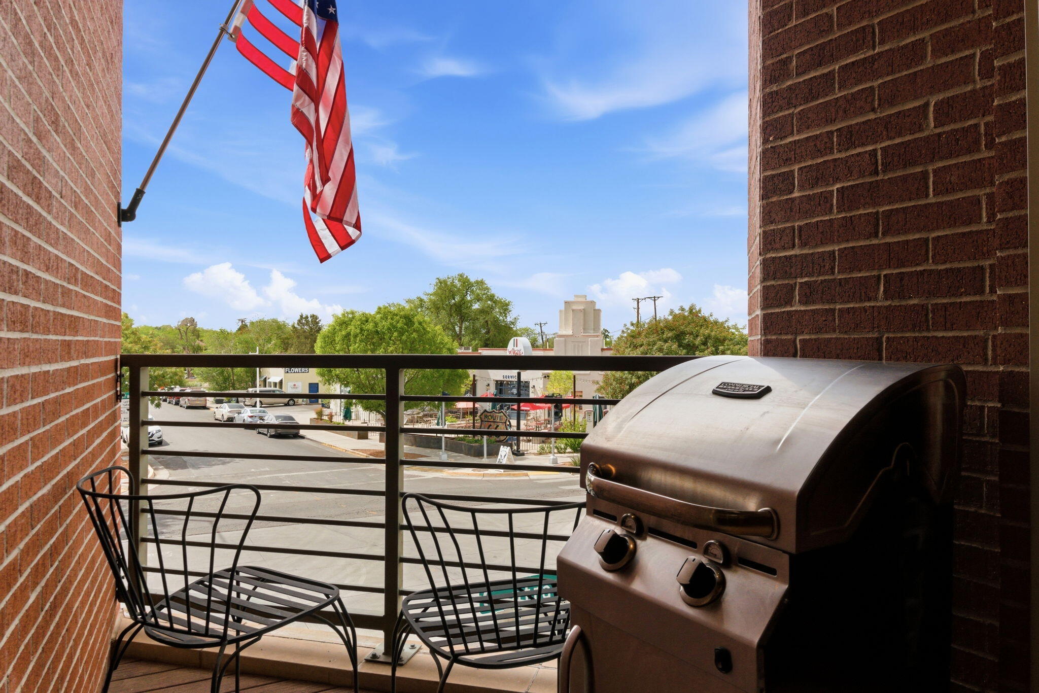 3339 Central Avenue NE 301