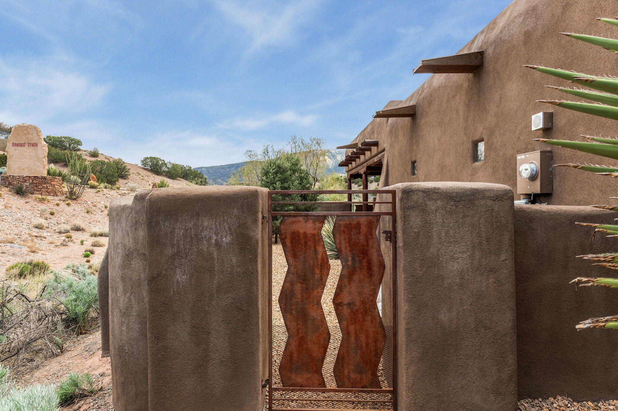 1 Petroglyph Trail