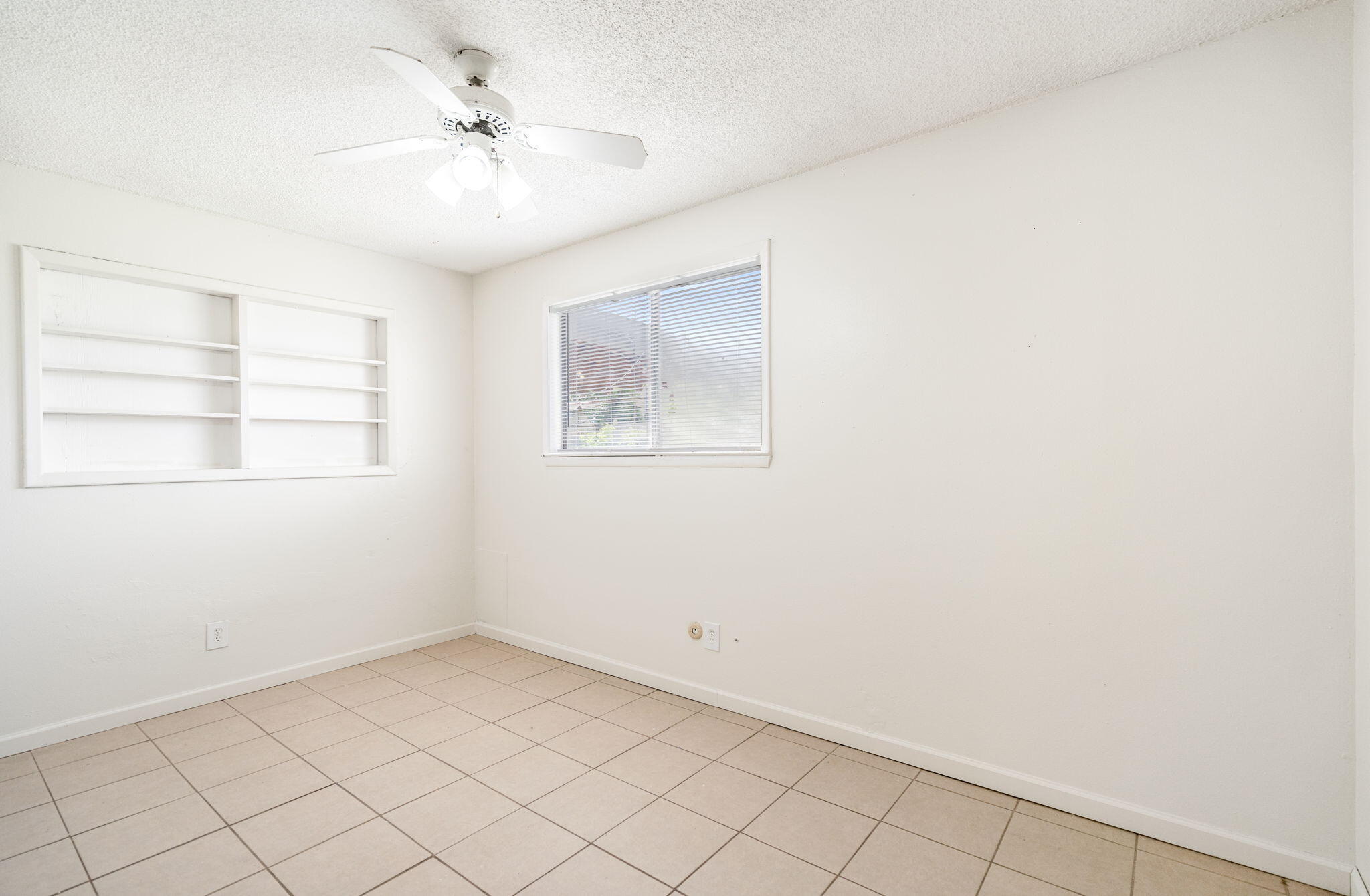 401 Dorothy Street NE