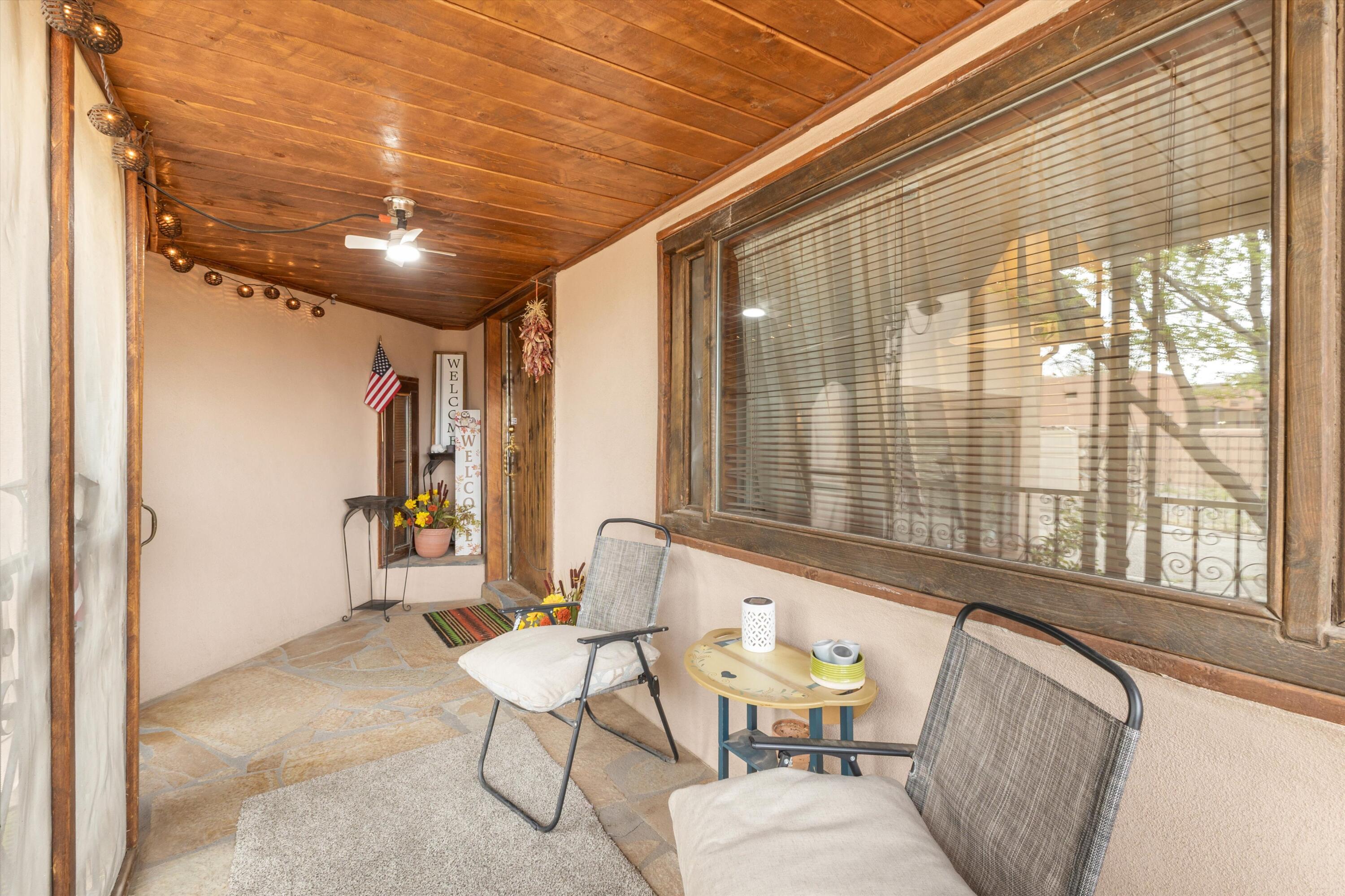 116 N Coronado Avenue
