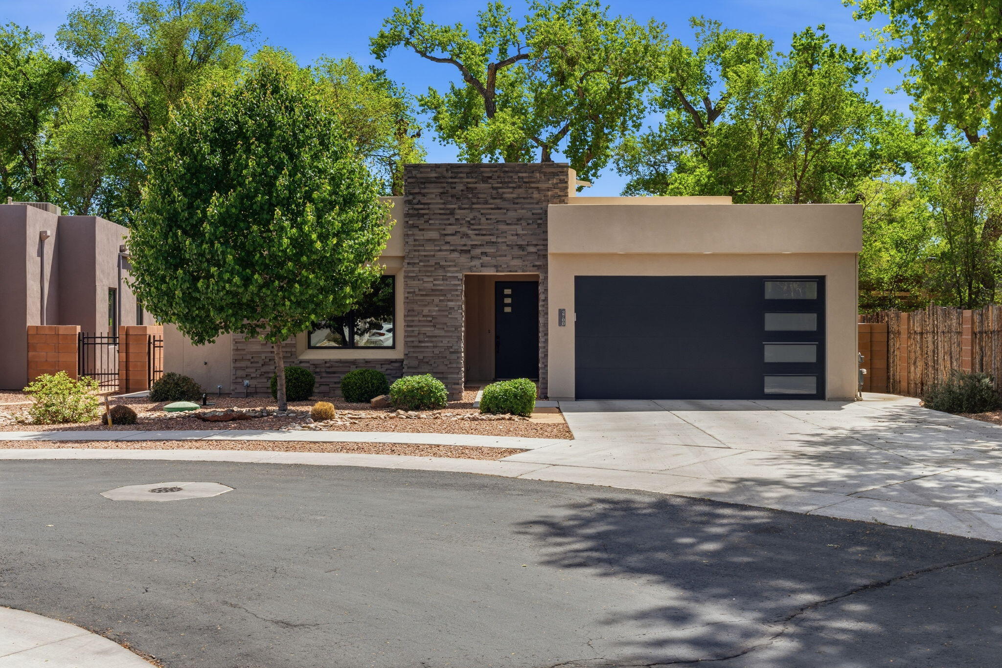 2700 Puerta Del Bosque Lane