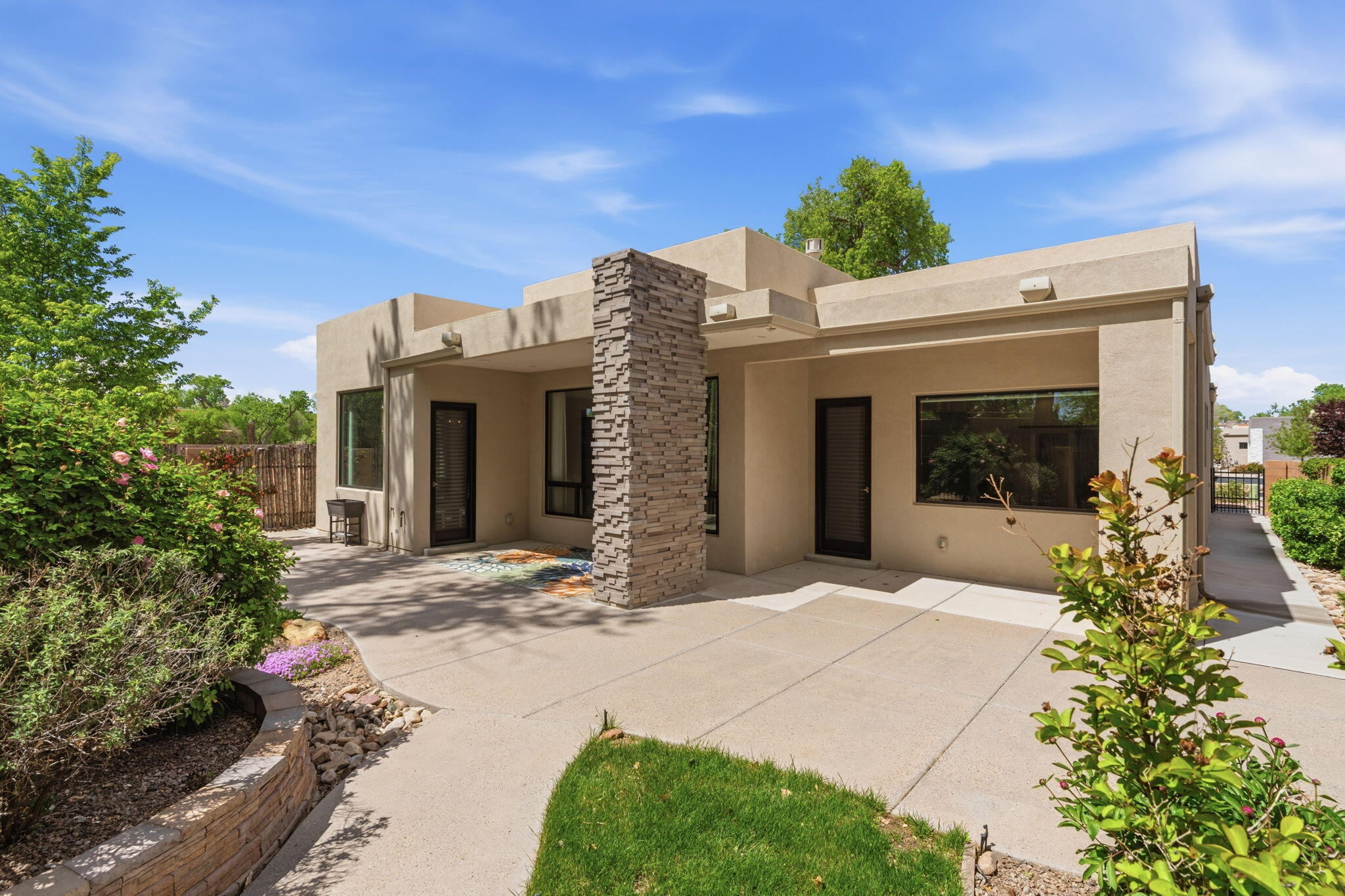 2700 Puerta Del Bosque Lane
