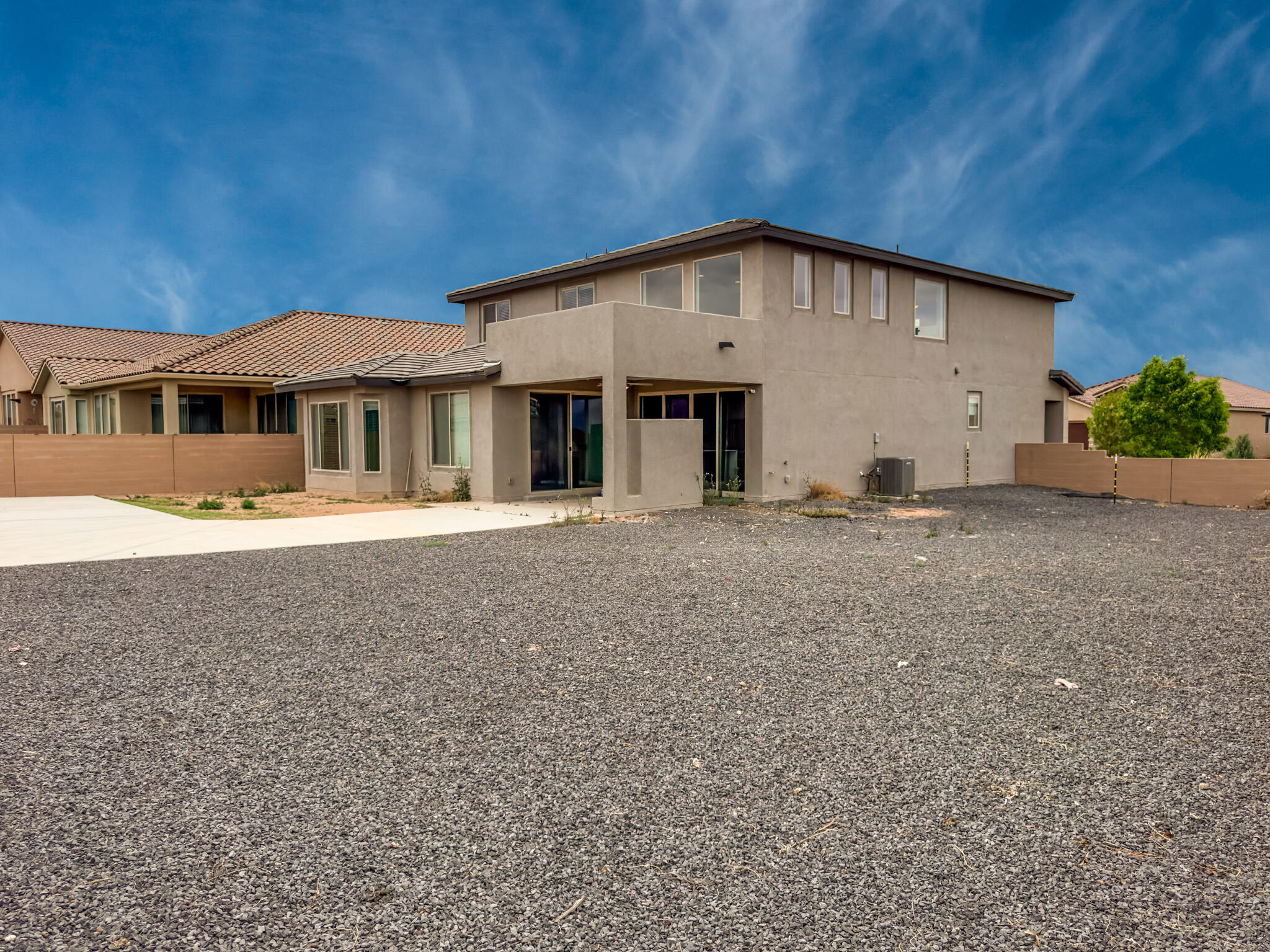 2826 Kings Canyon Loop NE
