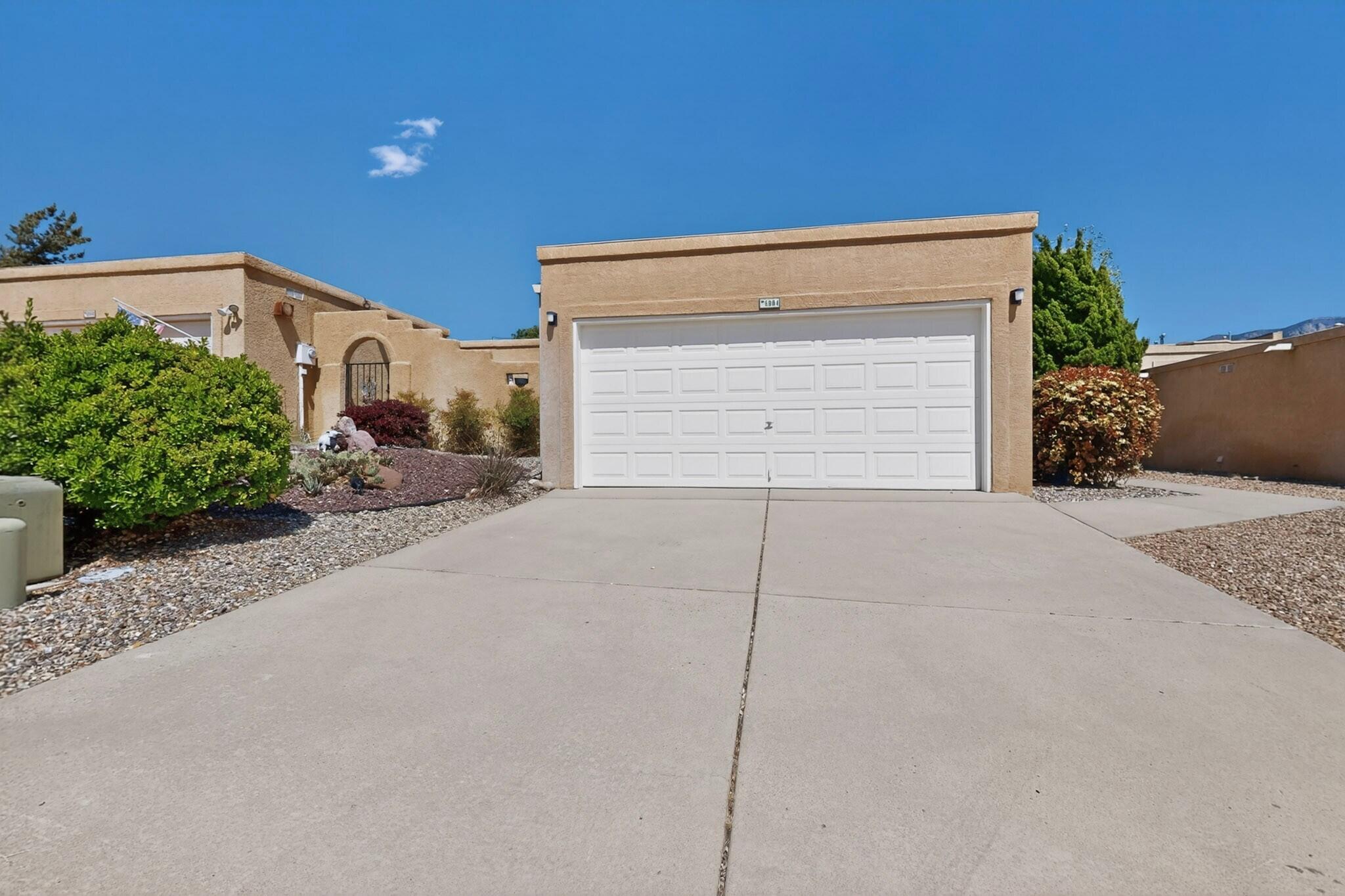 5004 Edwards Drive NE
