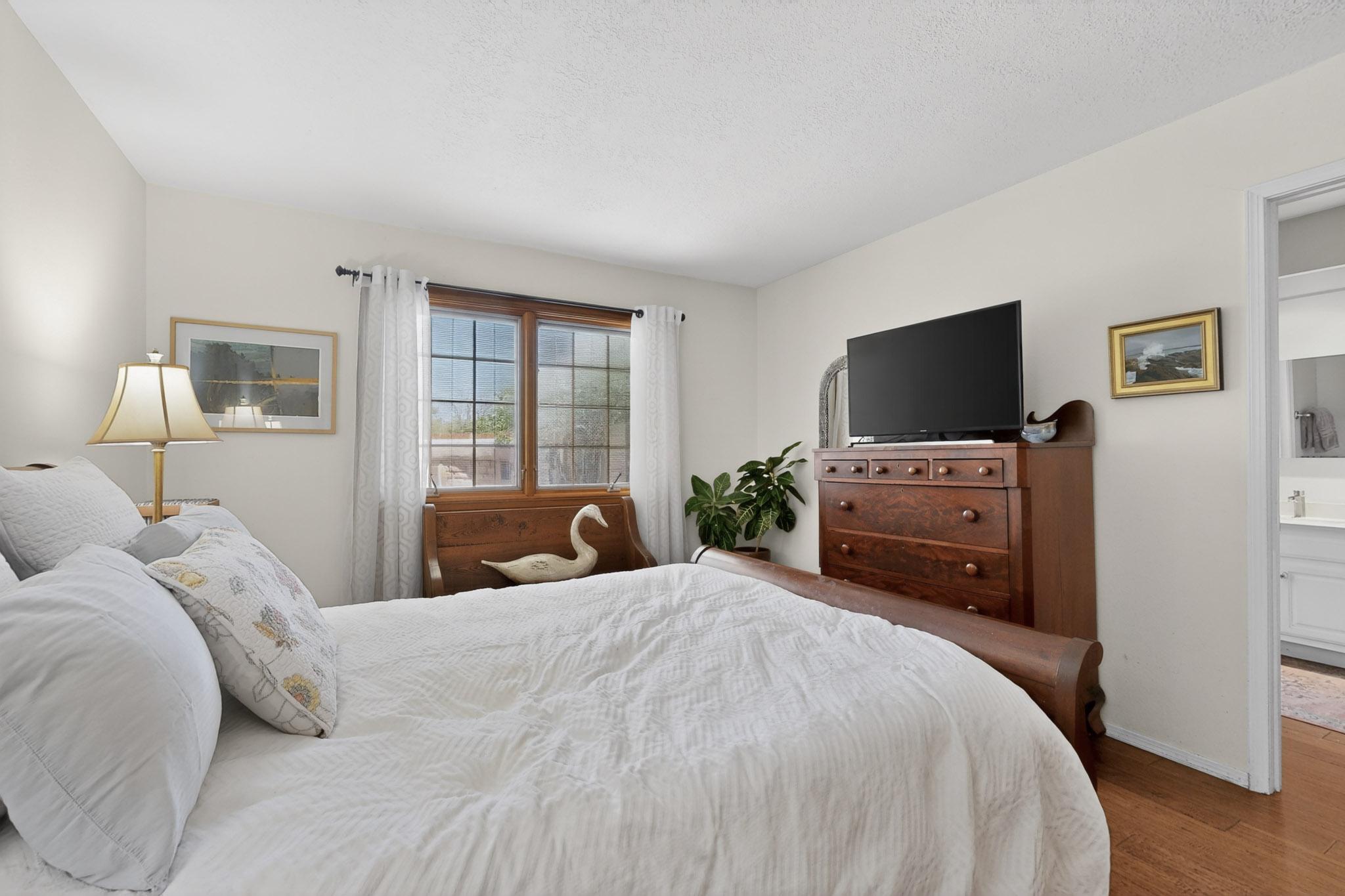 611 Camino Espanol NW