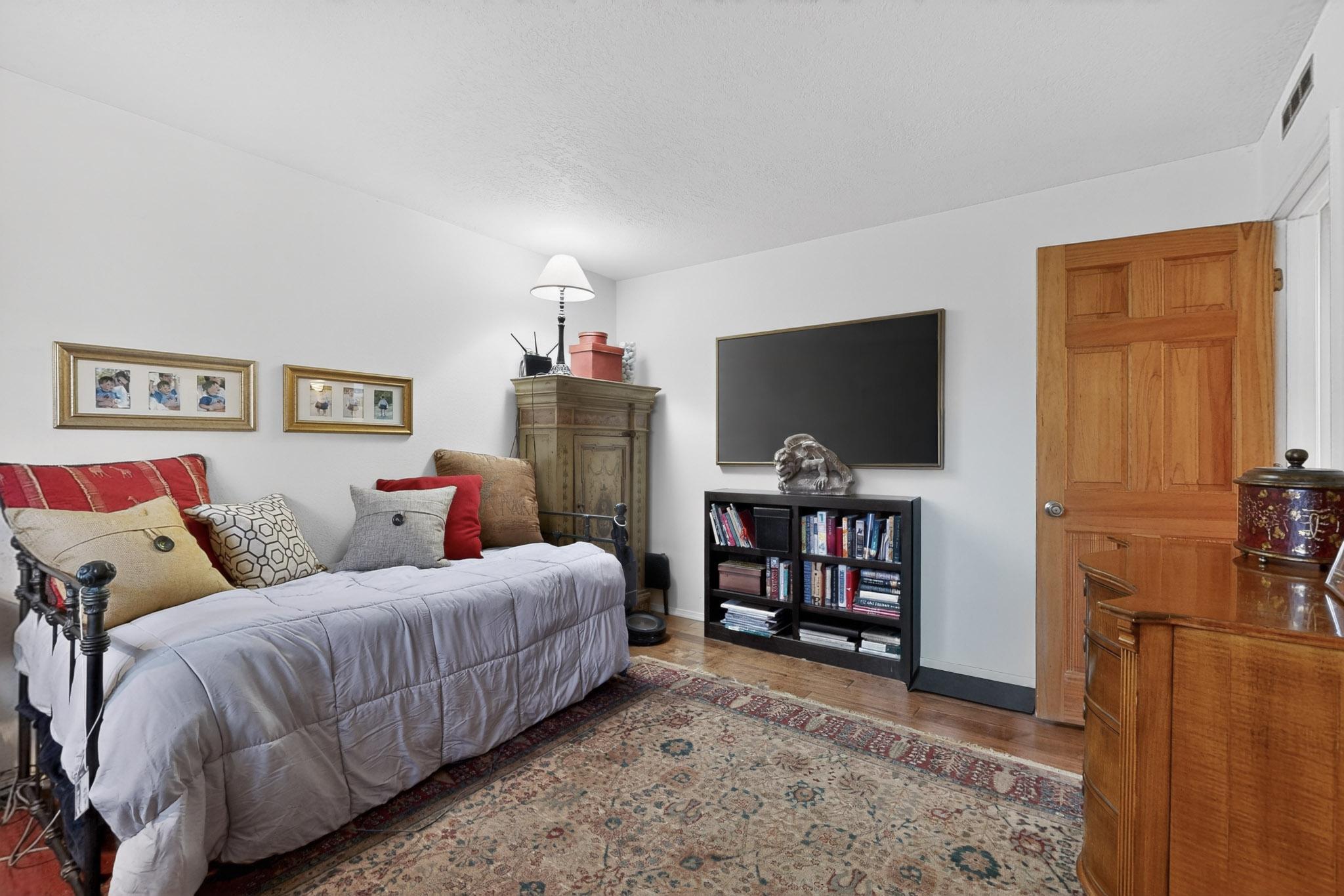 611 Camino Espanol NW