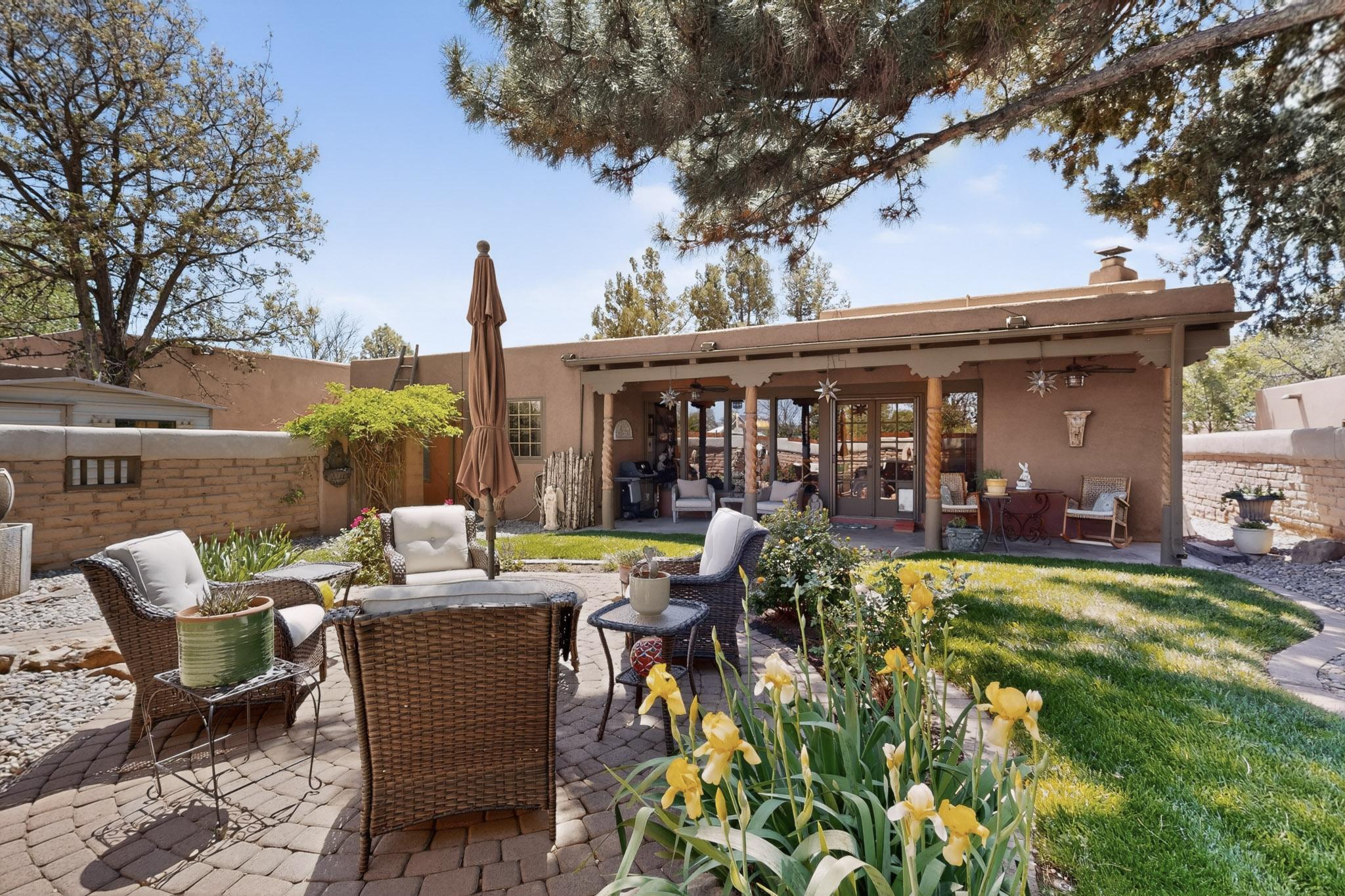 611 Camino Espanol NW