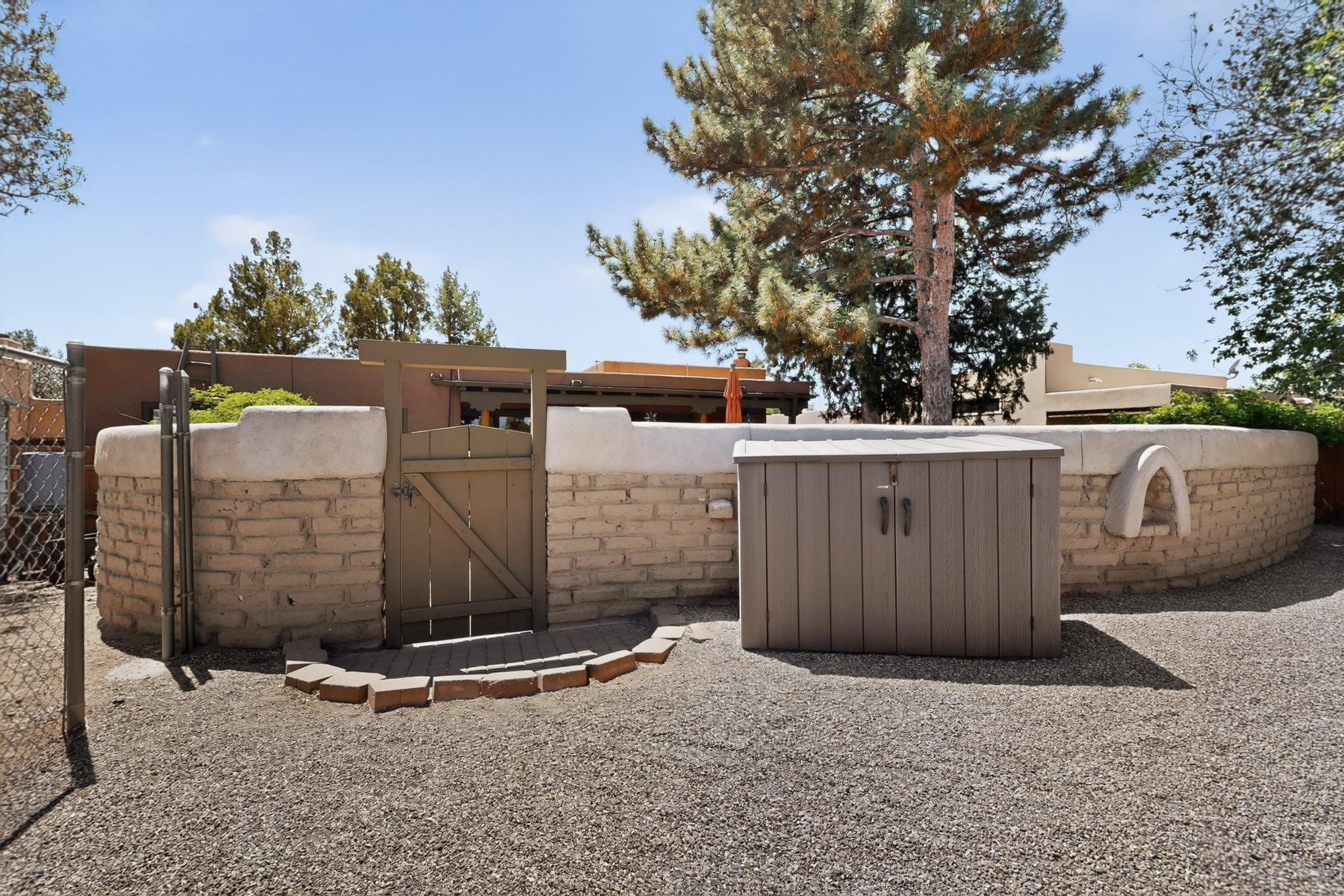 611 Camino Espanol NW