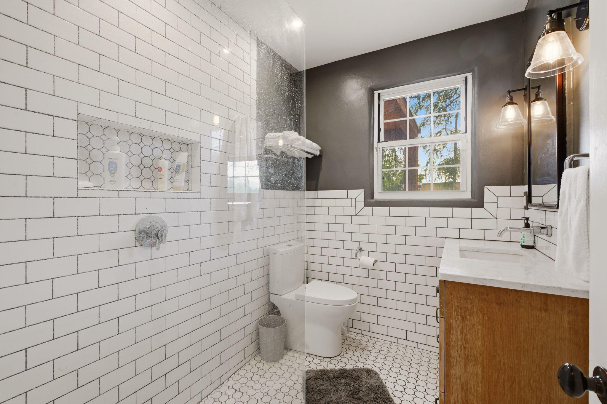 316 Aliso Drive SE