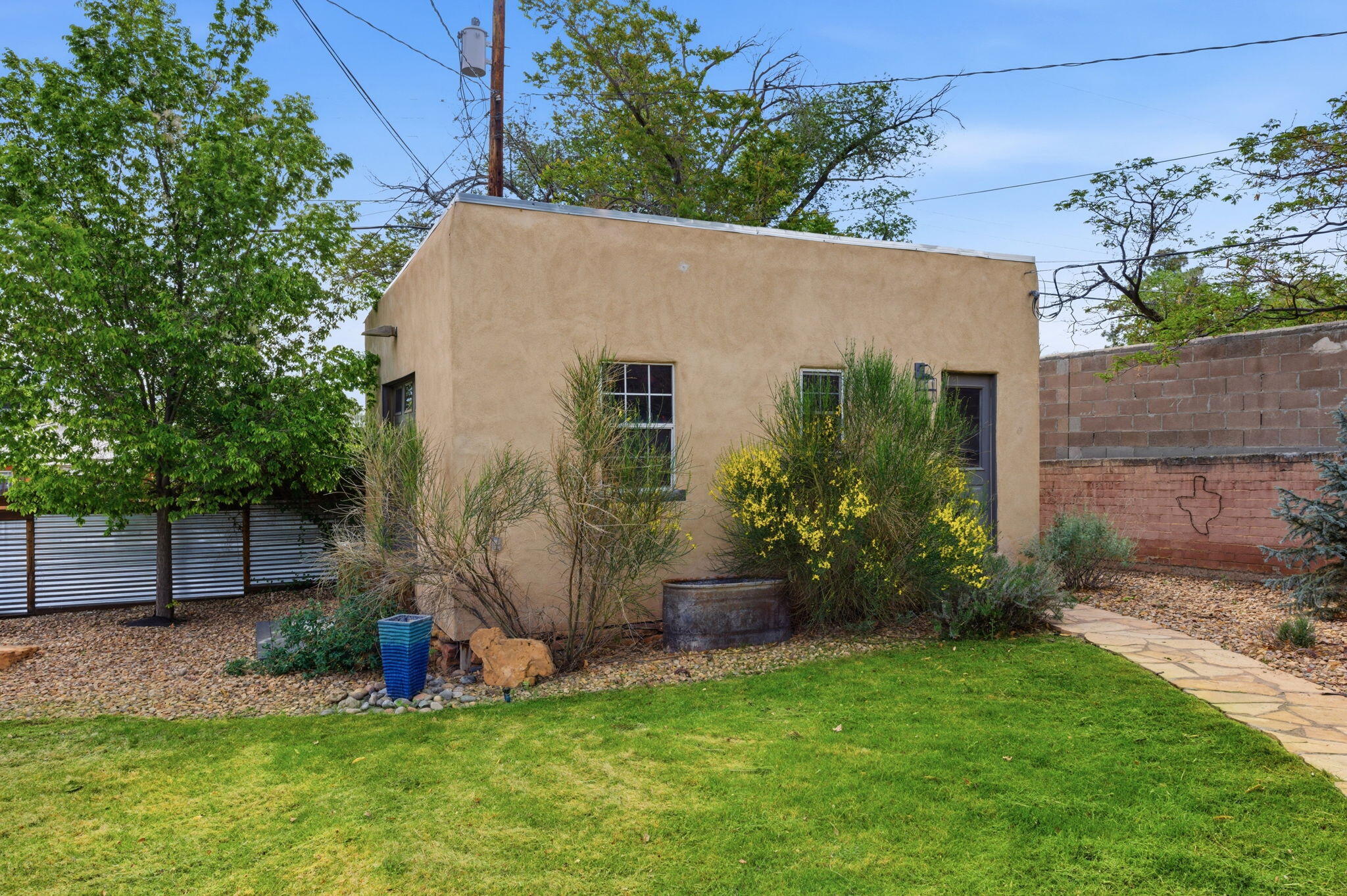 316 Aliso Drive SE