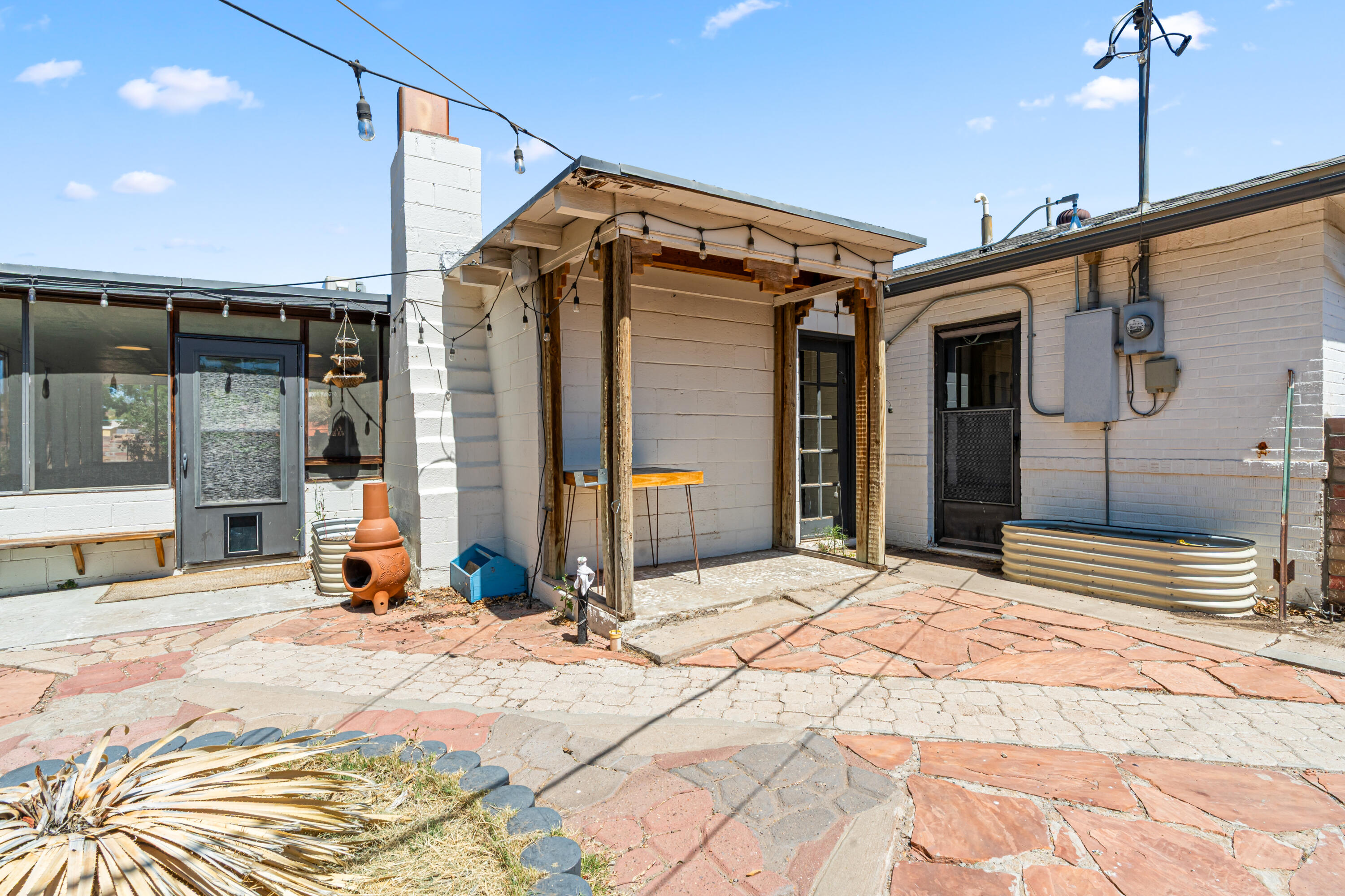 2215 Utah Street NE