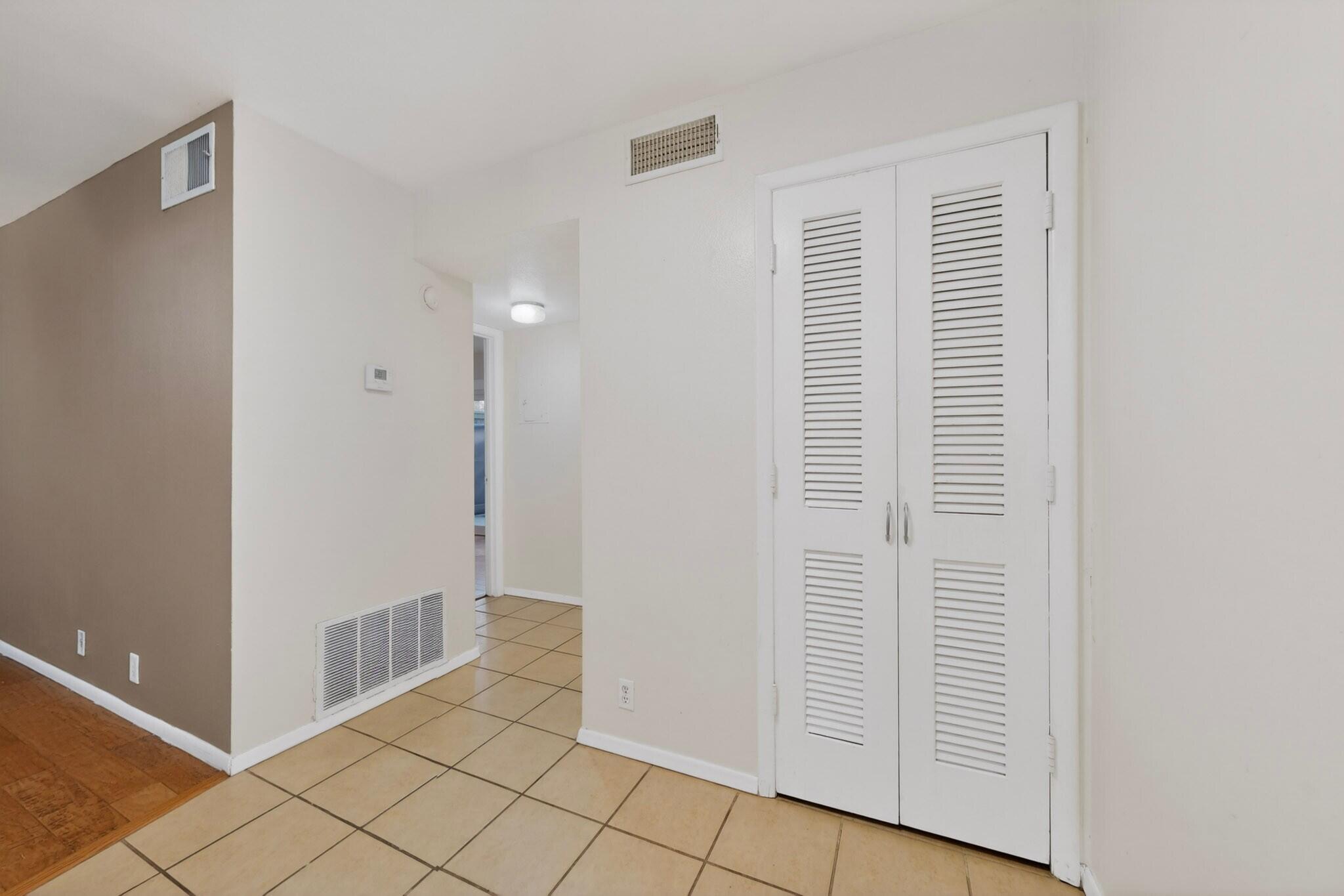 1601 Pennsylvania Street NE Z17